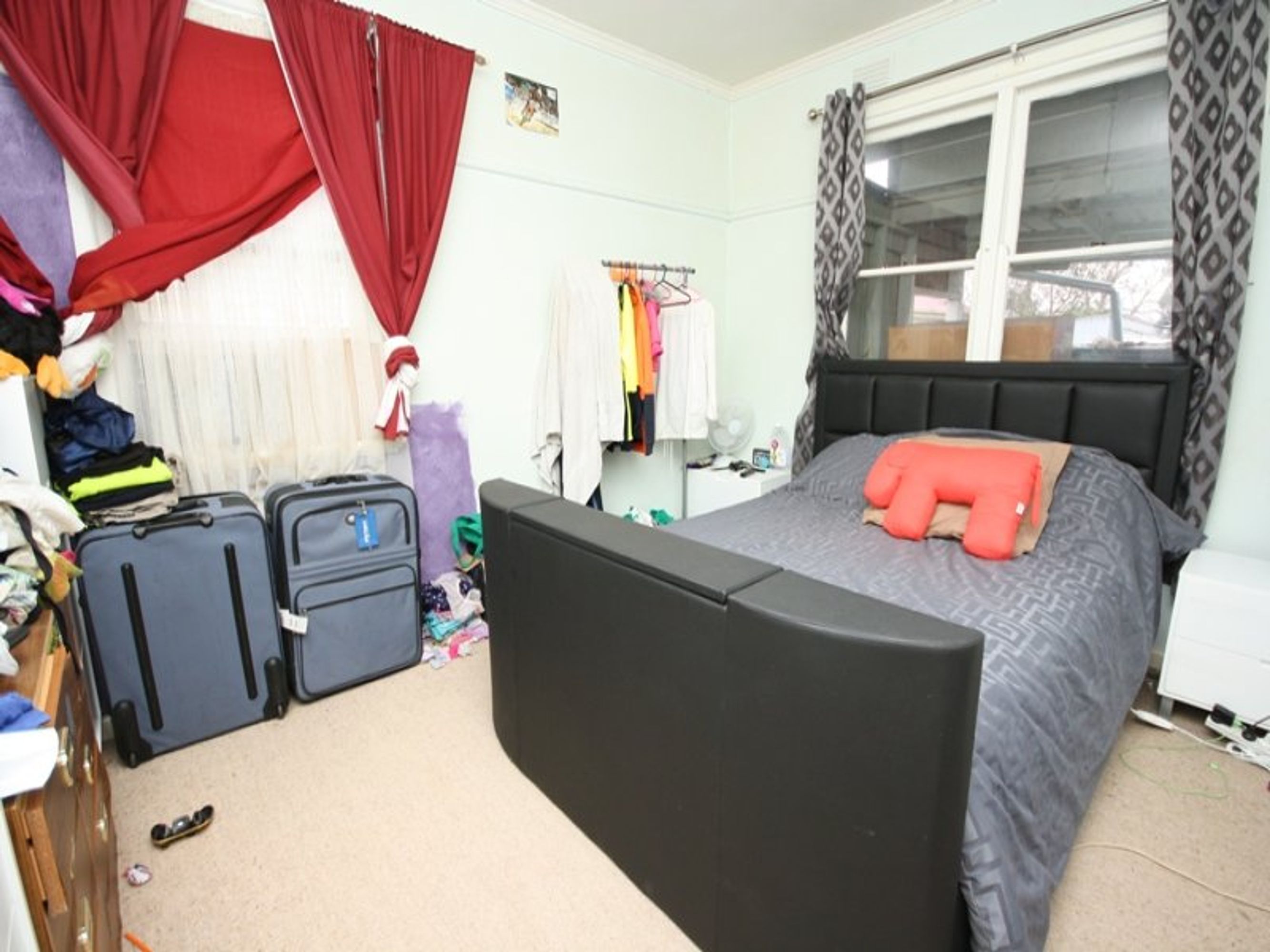 24 Philip Street, Horsham VIC 3400, Horsham - Thumbnail 3