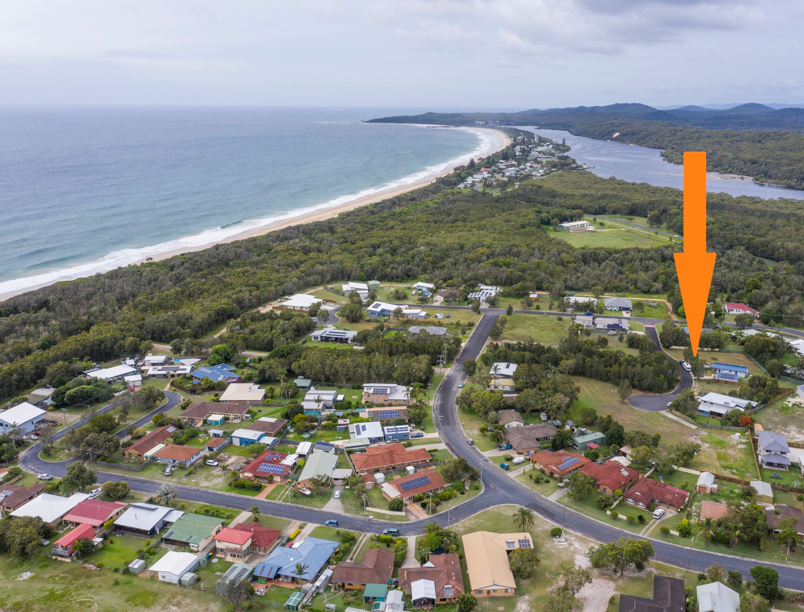 5 Seaspray Close, Wooli - Image 1