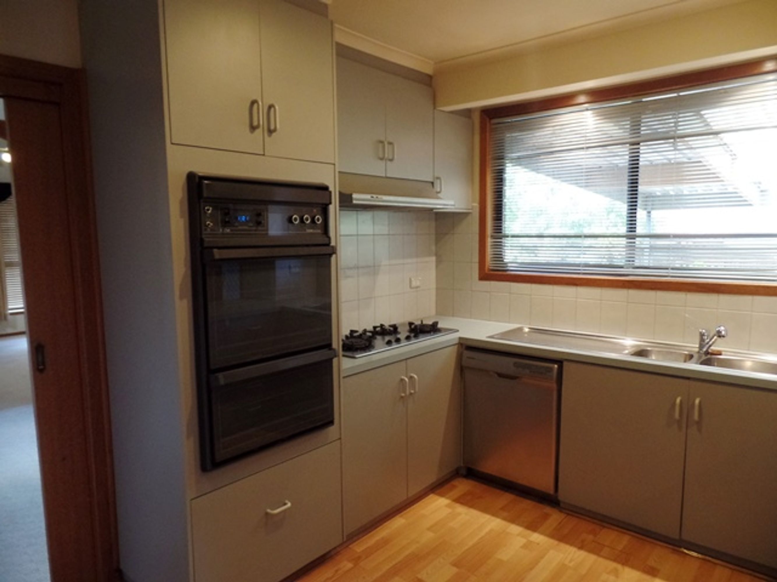 22 Mintaro Way, Seabrook - Thumbnail 4