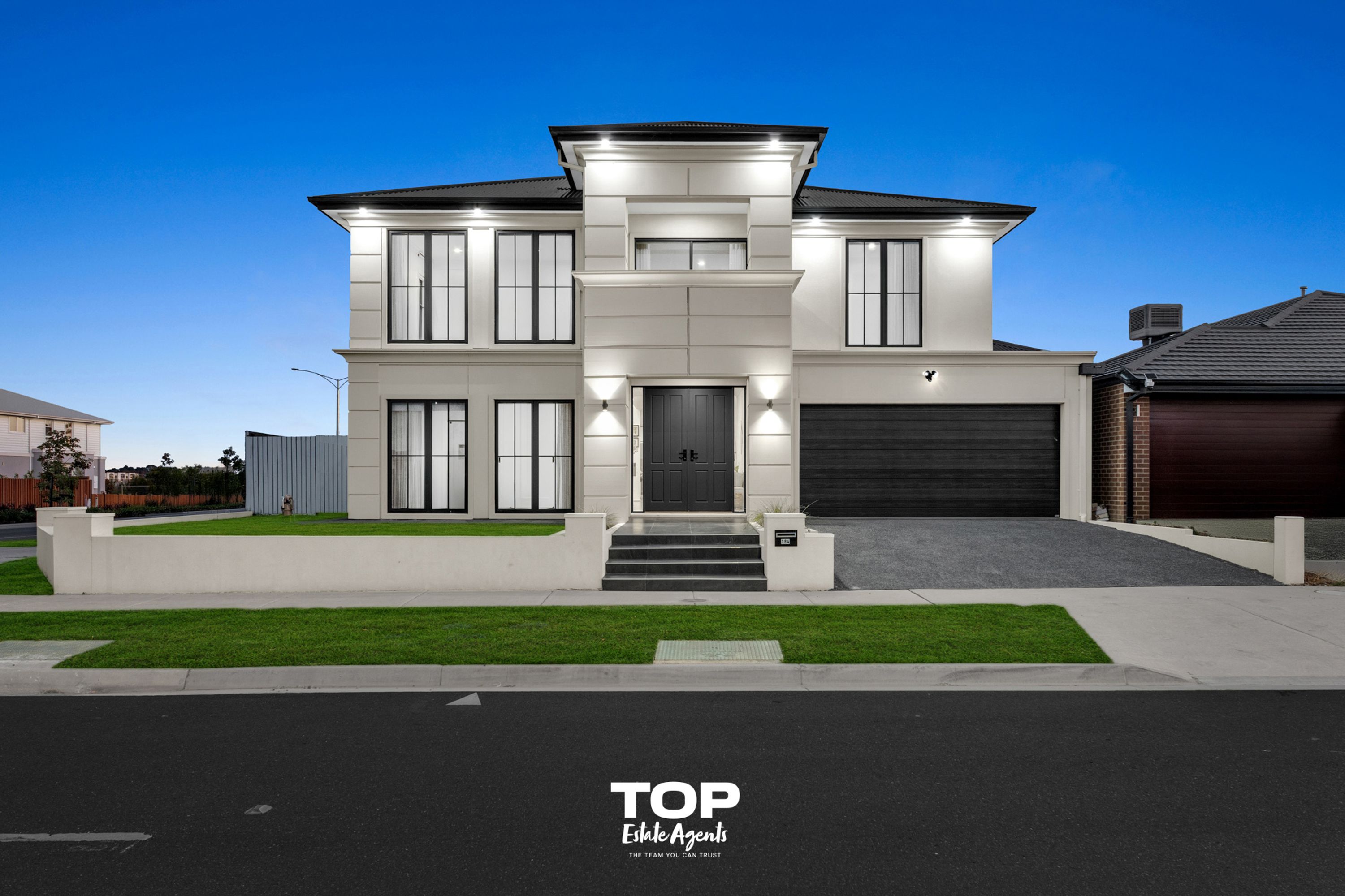 184 Alexander Boulevard, Clyde North - Thumbnail 2