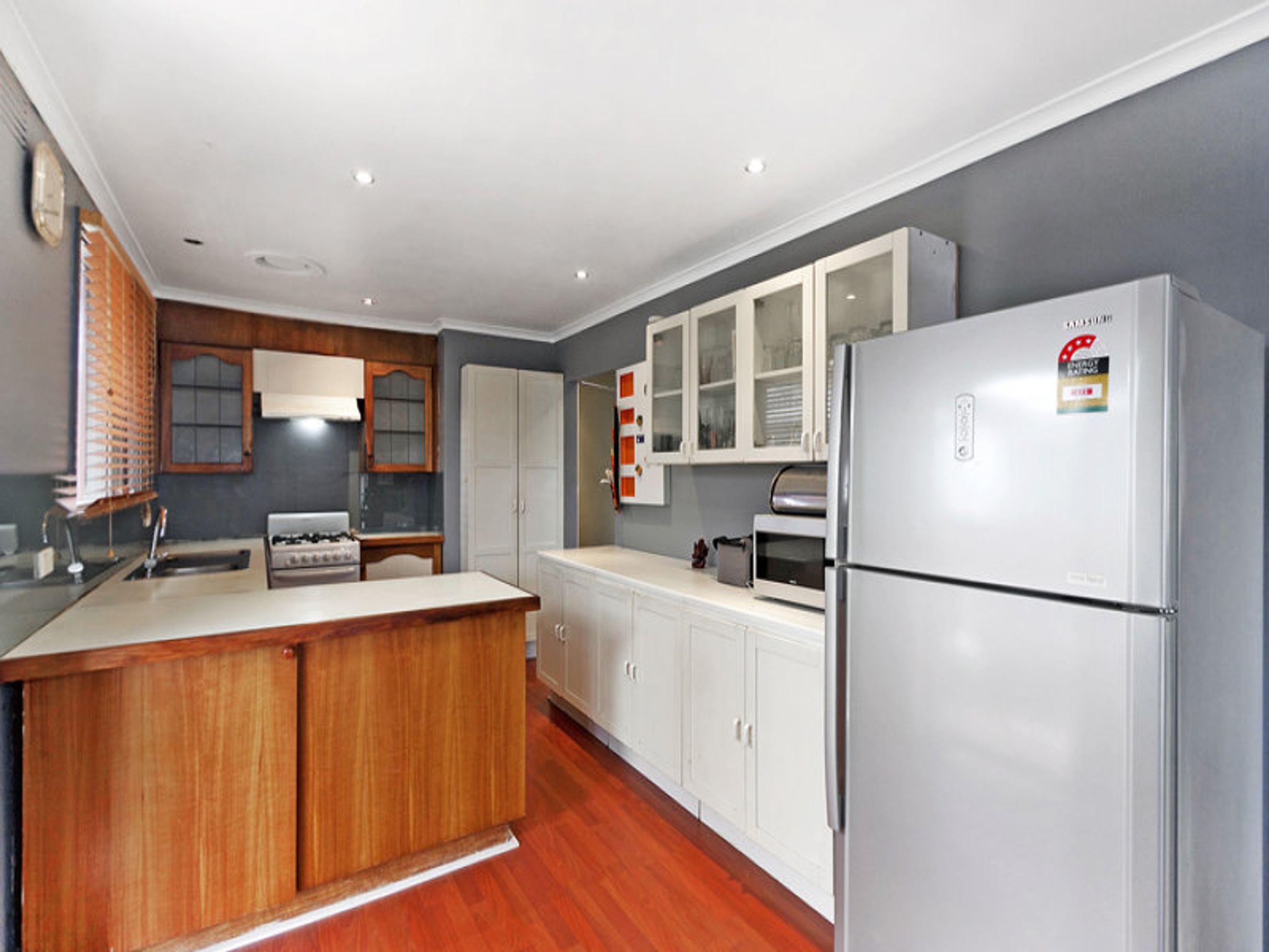 8 Piccadilly Crescent, Keysborough - Thumbnail 2