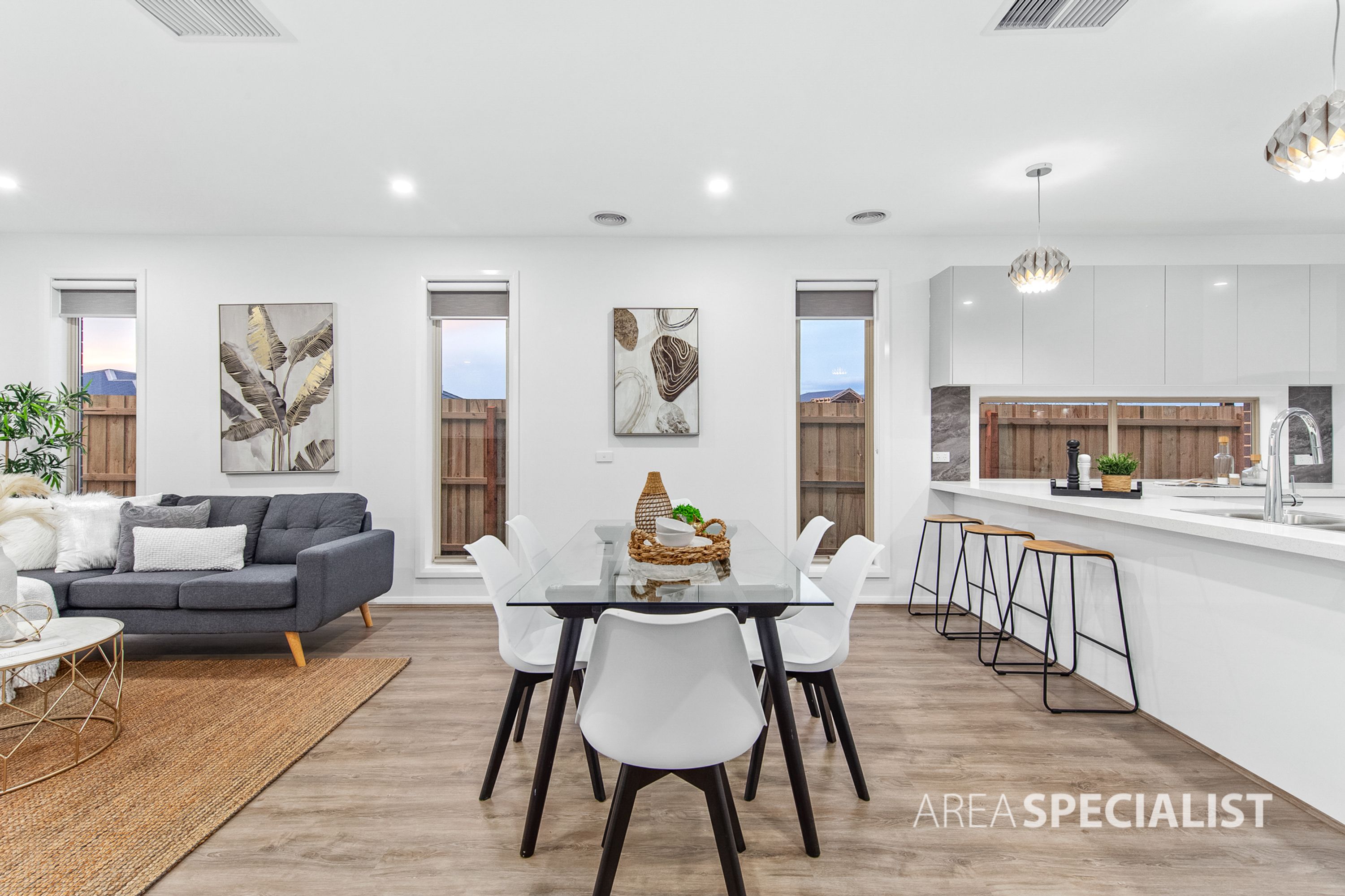 17 Crown Drive, Fraser Rise VIC 3336, Fraser Rise - Thumbnail 6