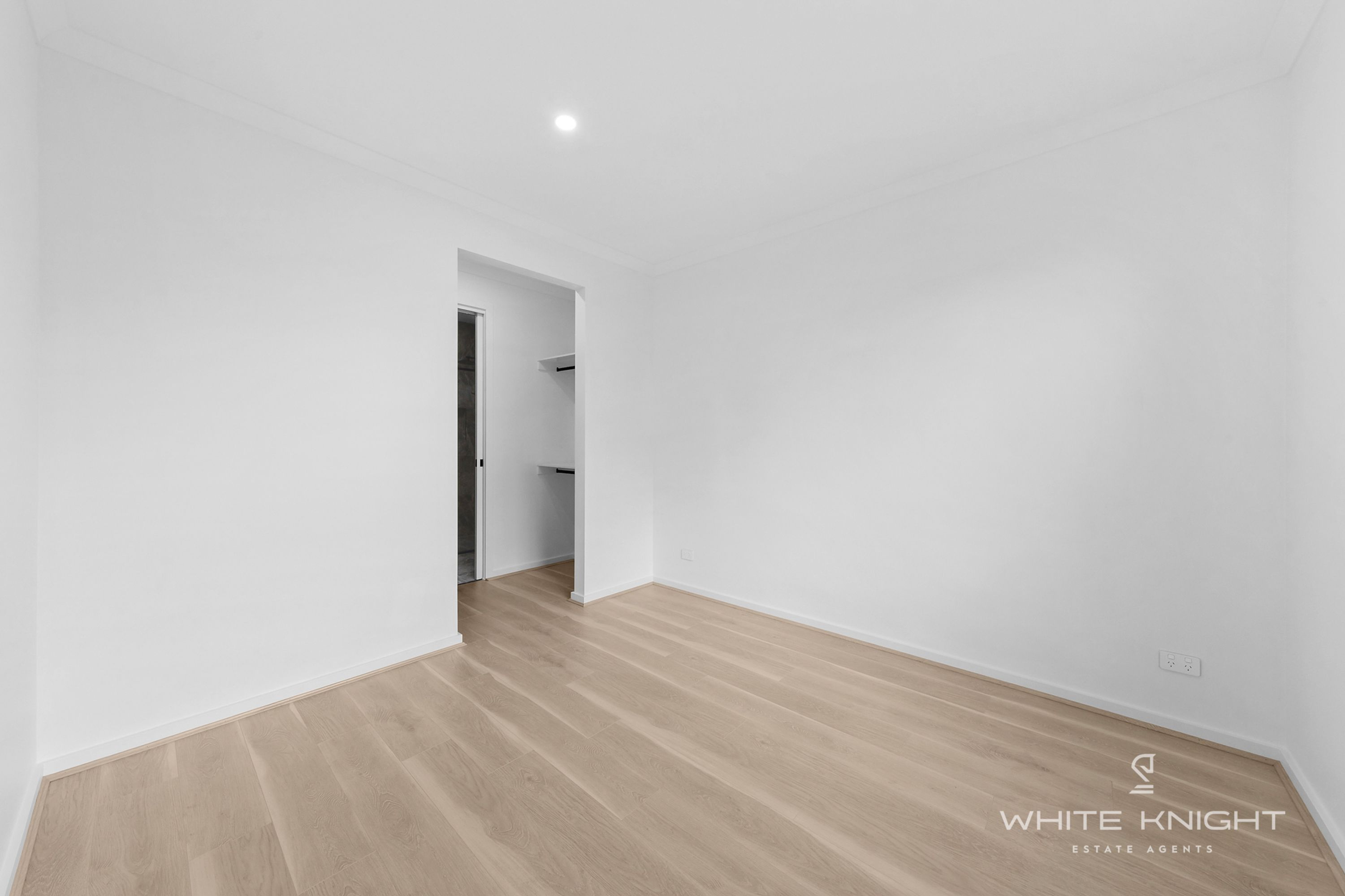 13 International Street, Deanside VIC 3336, Deanside - Thumbnail 2