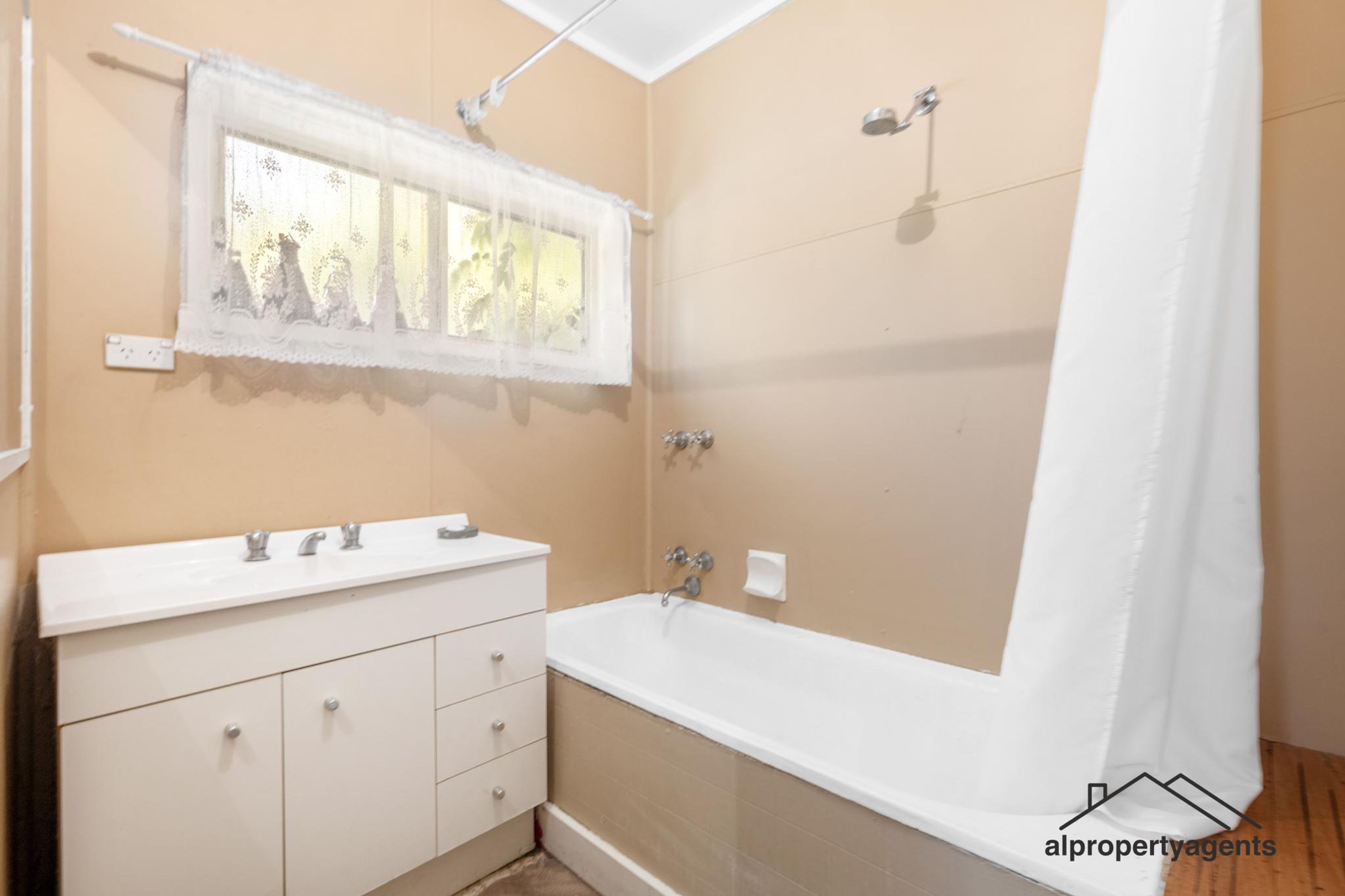 10 Fechler Avenue, Horsham VIC 3400, Horsham - Thumbnail 8
