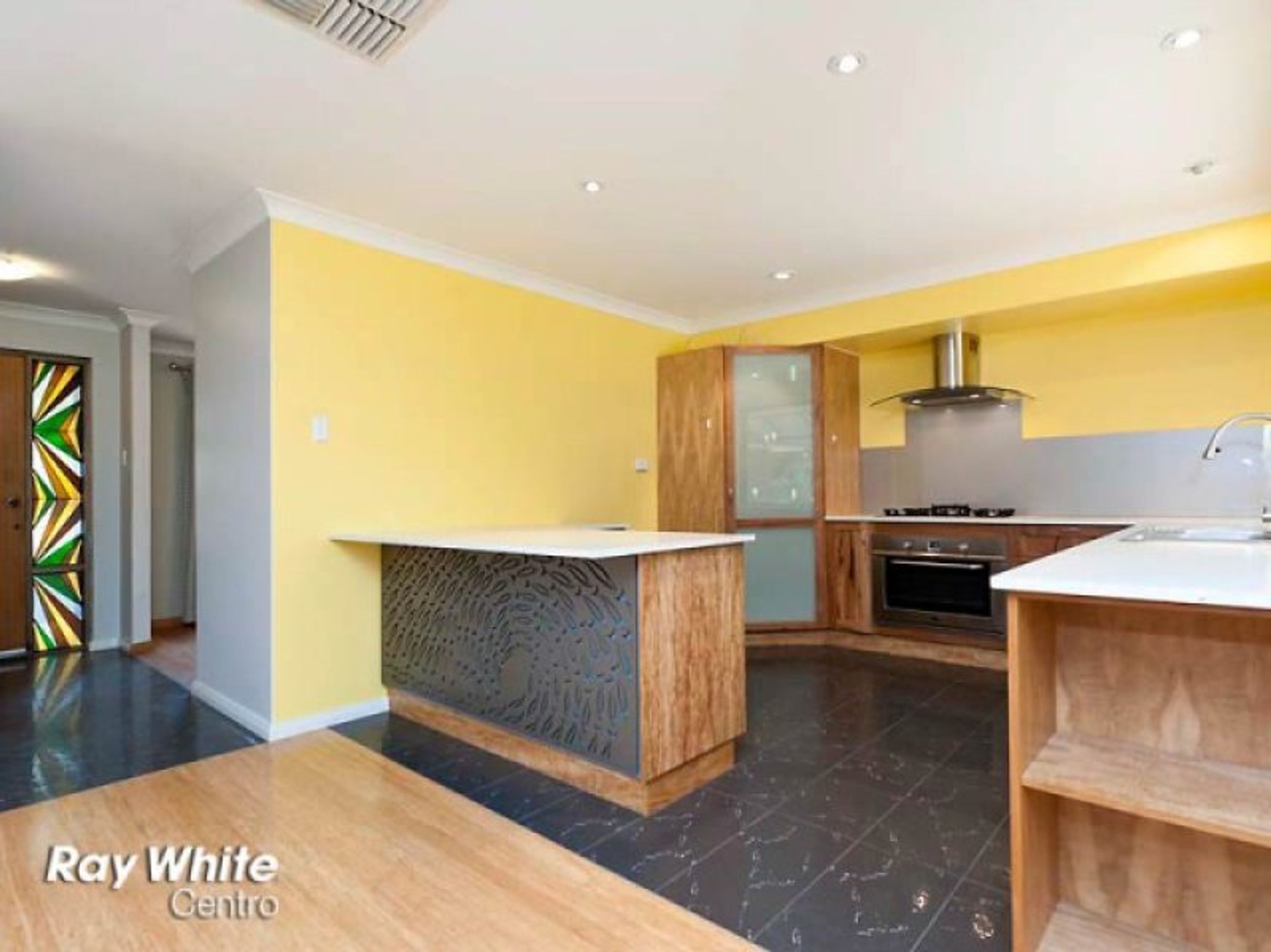 143 Glengarry Drive, Duncraig, WA 6023, Duncraig - Thumbnail 7