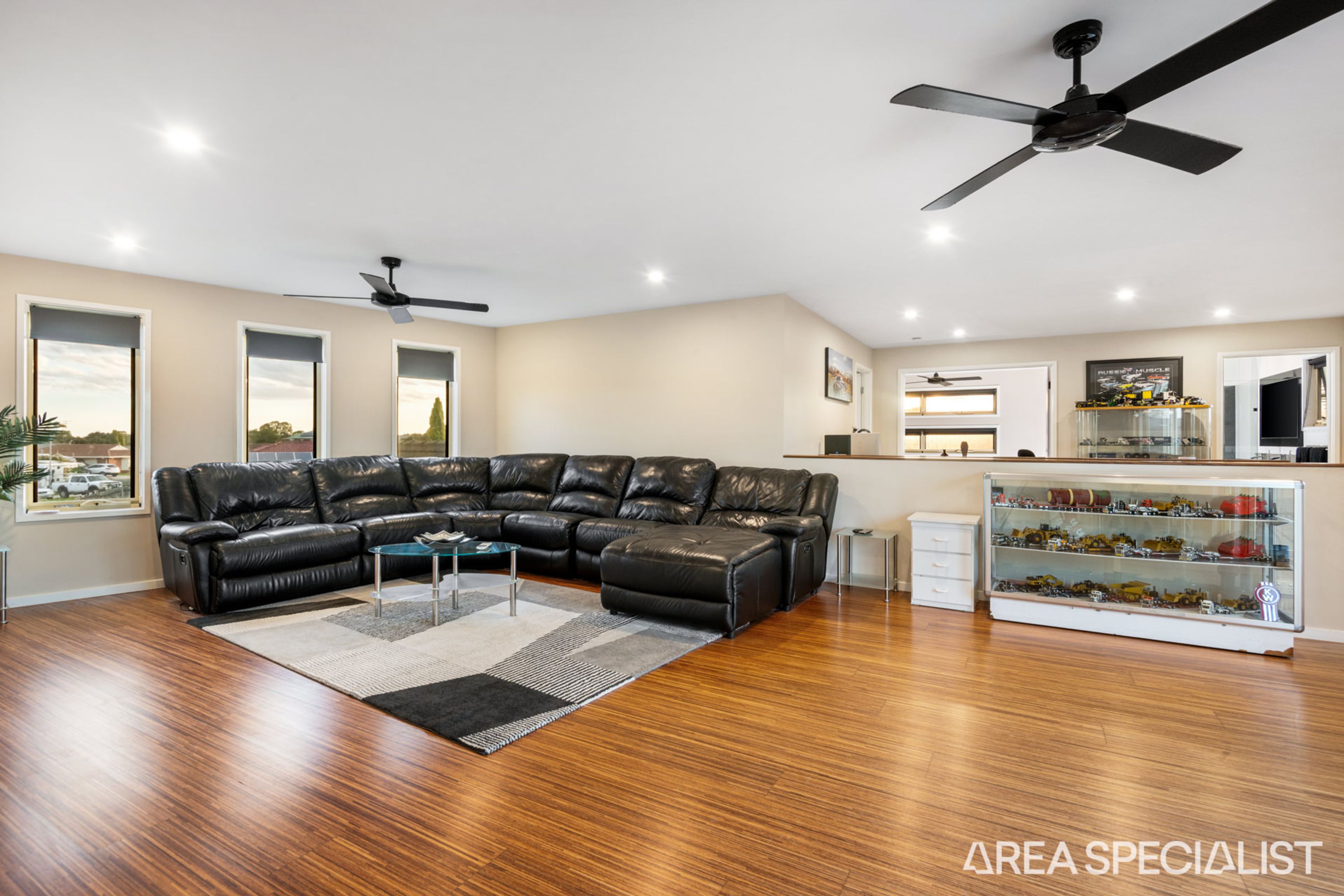 8 Winchester Court, Corio VIC 3214, Corio - Thumbnail 4