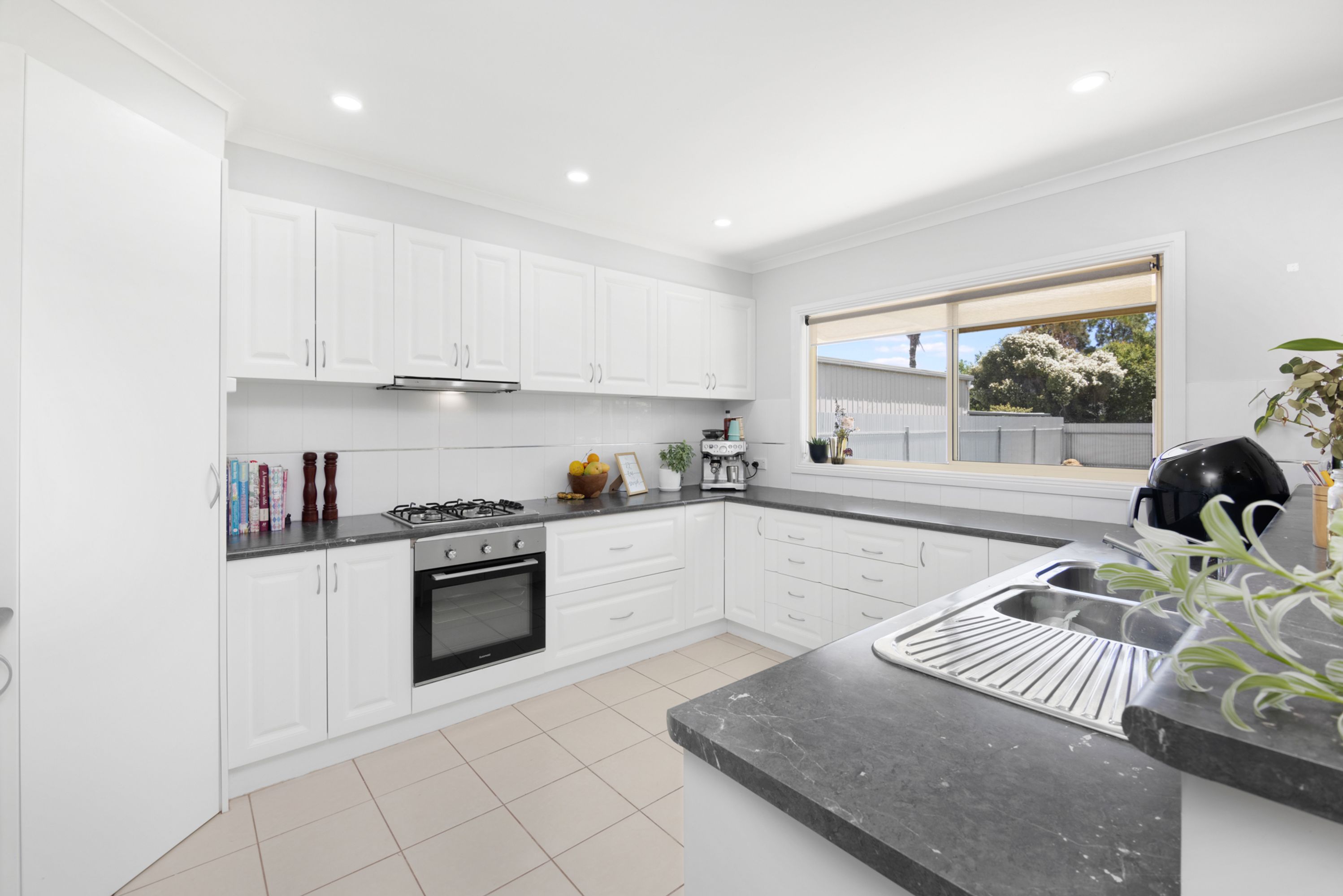 26 Edward Street, Horsham VIC 3400, Horsham - Thumbnail 3