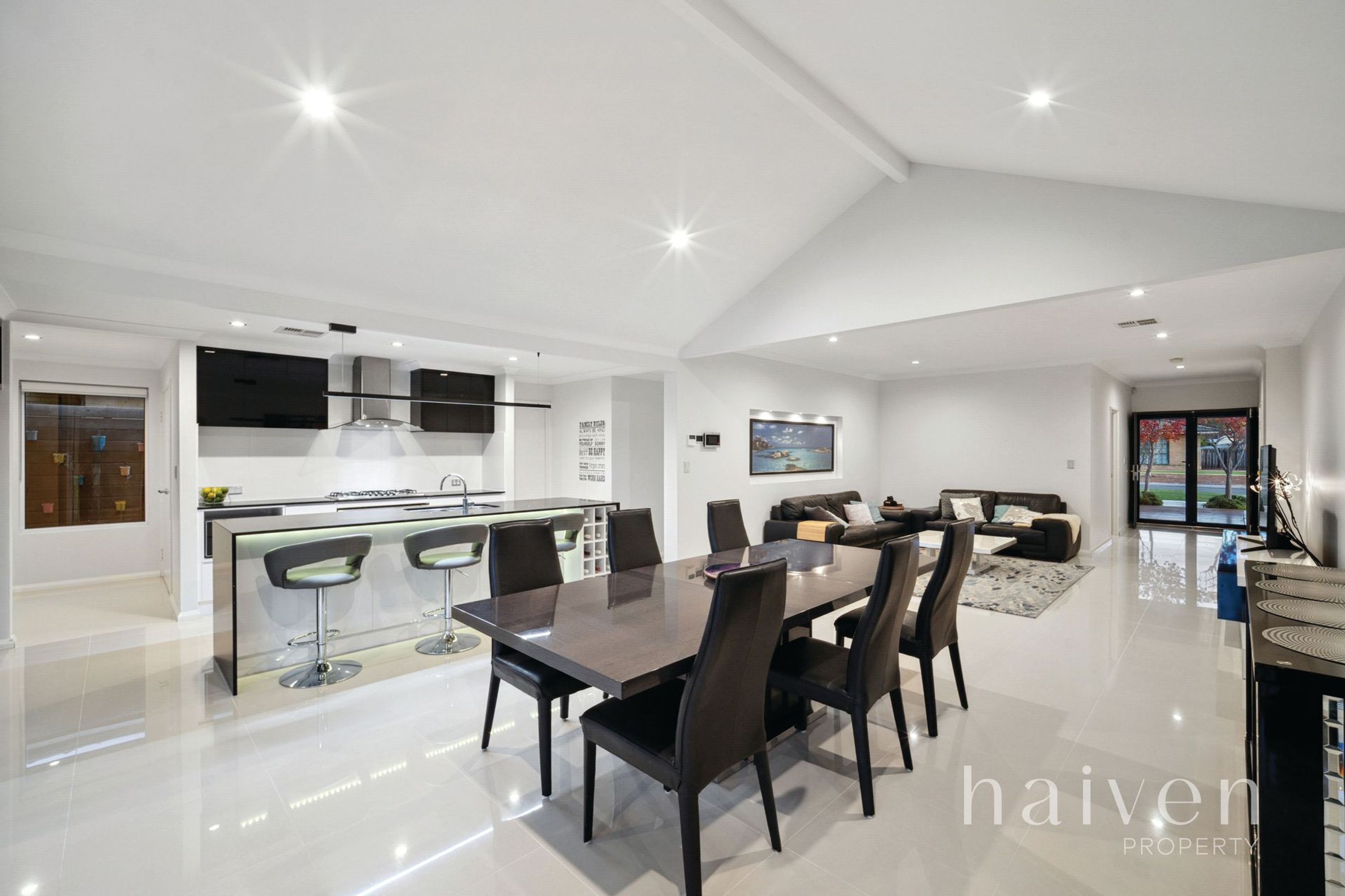 17 Bader Way, Stirling - Thumbnail 5