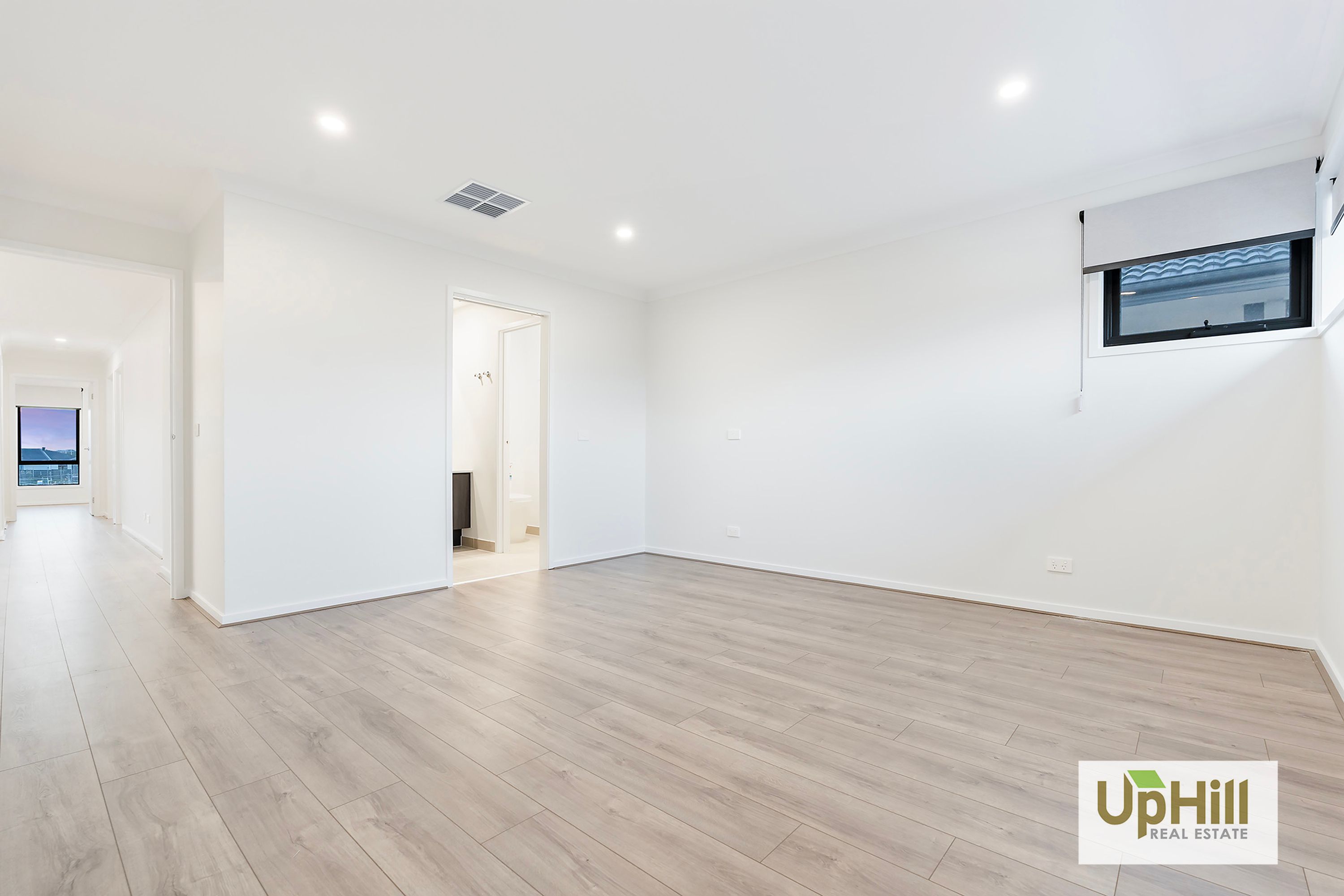 5 Clelland Way, Clyde North - Thumbnail 6