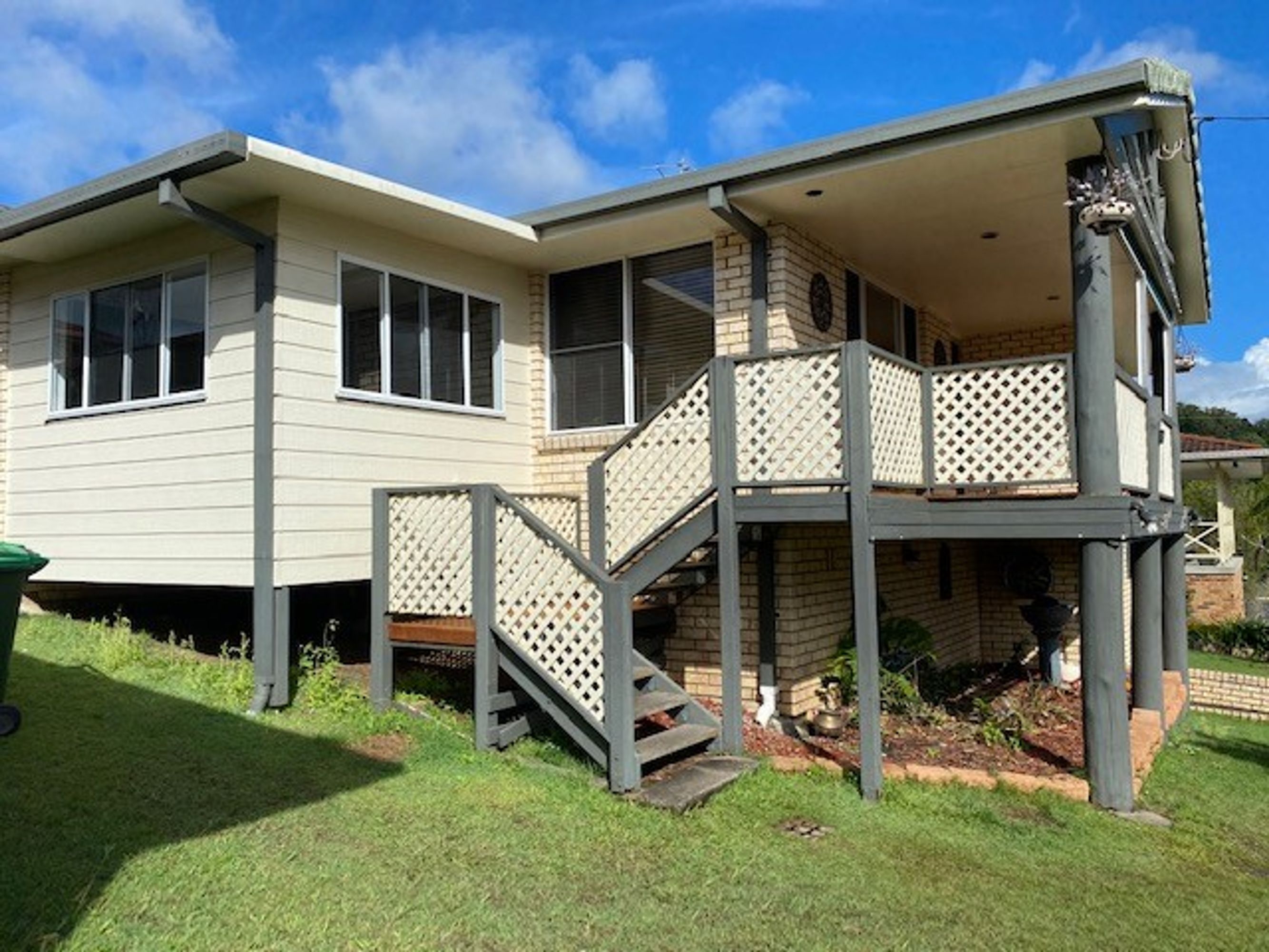 6 McPhee Street