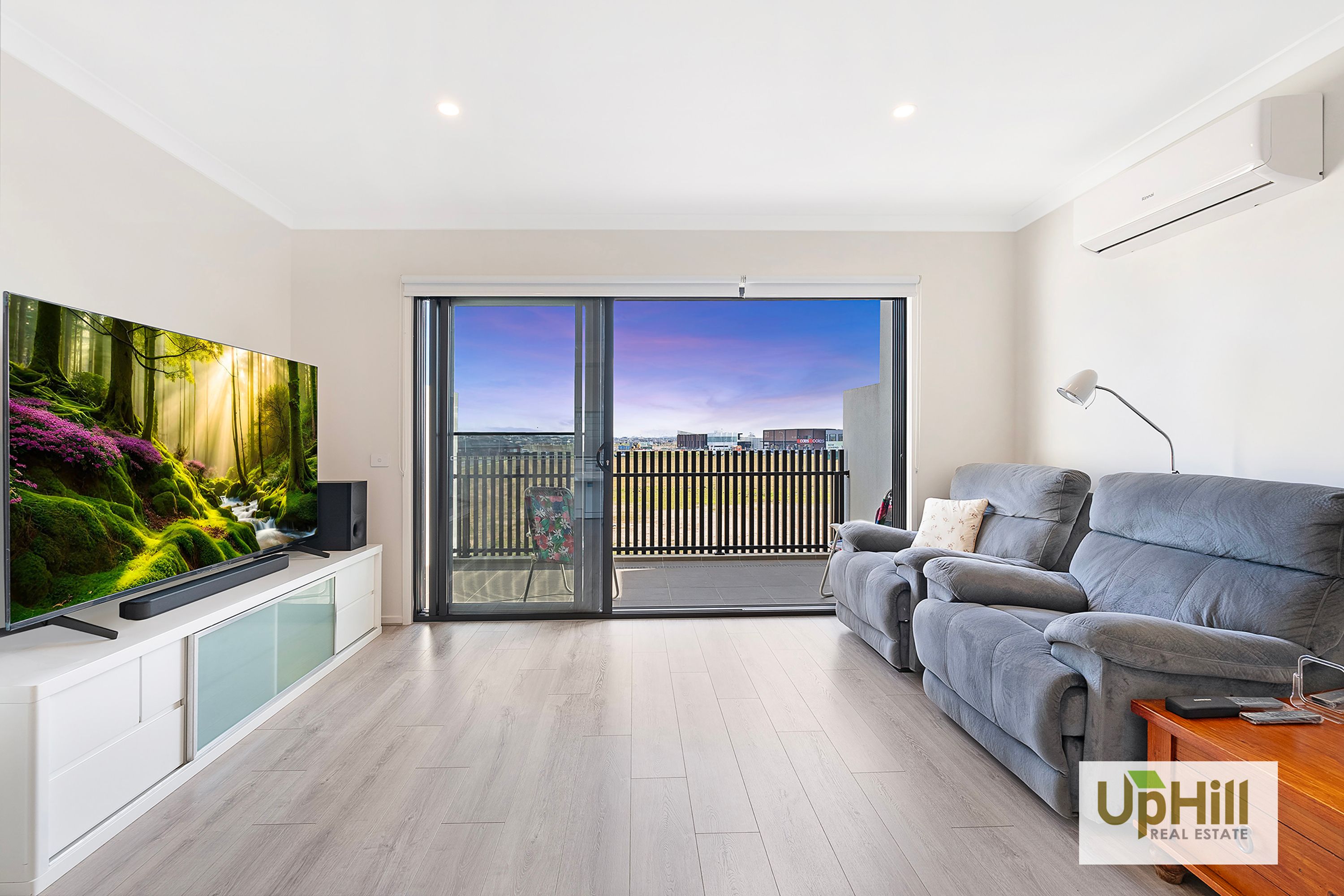 11 Davland Street, Clyde North - Thumbnail 7