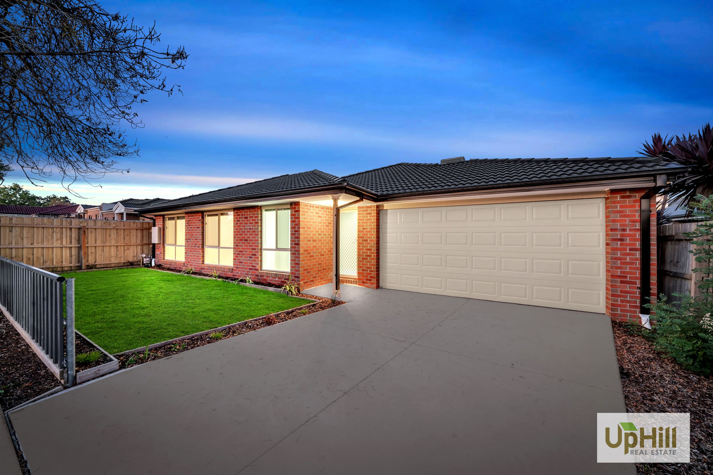 2D Henry street, Pakenham - Image 1