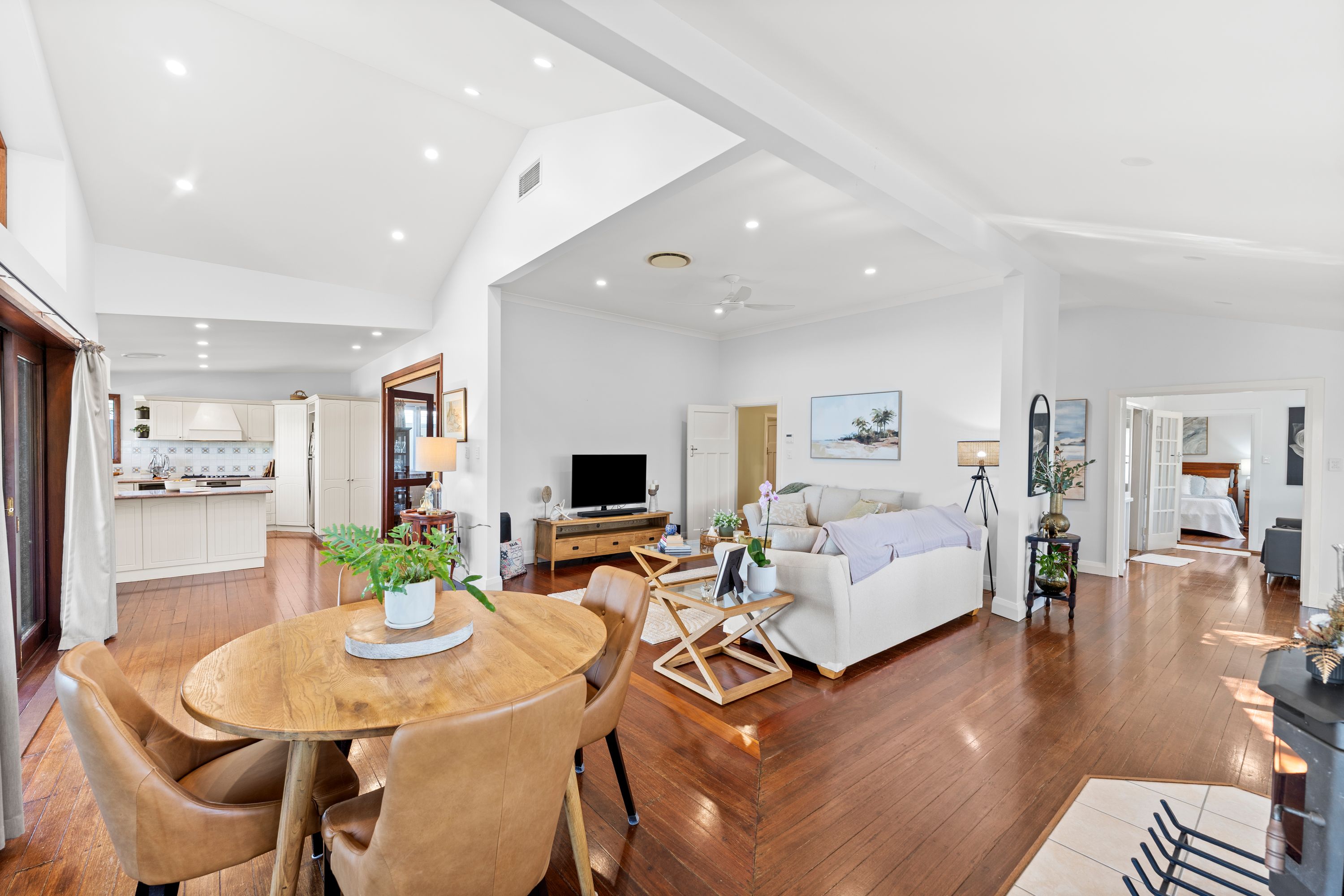 12 Dovedale Street, Grafton - Thumbnail 8