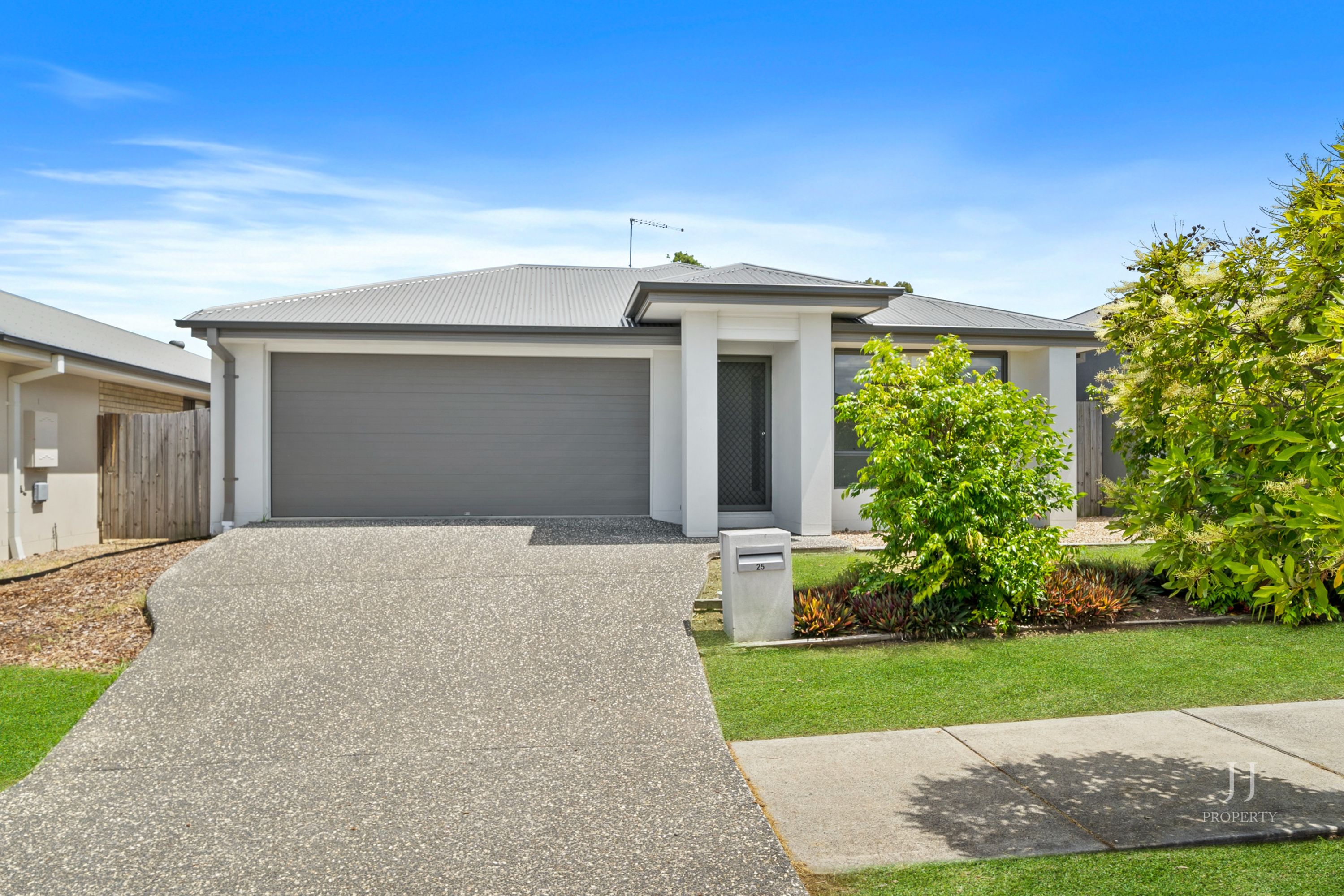 25 Cornelia Street