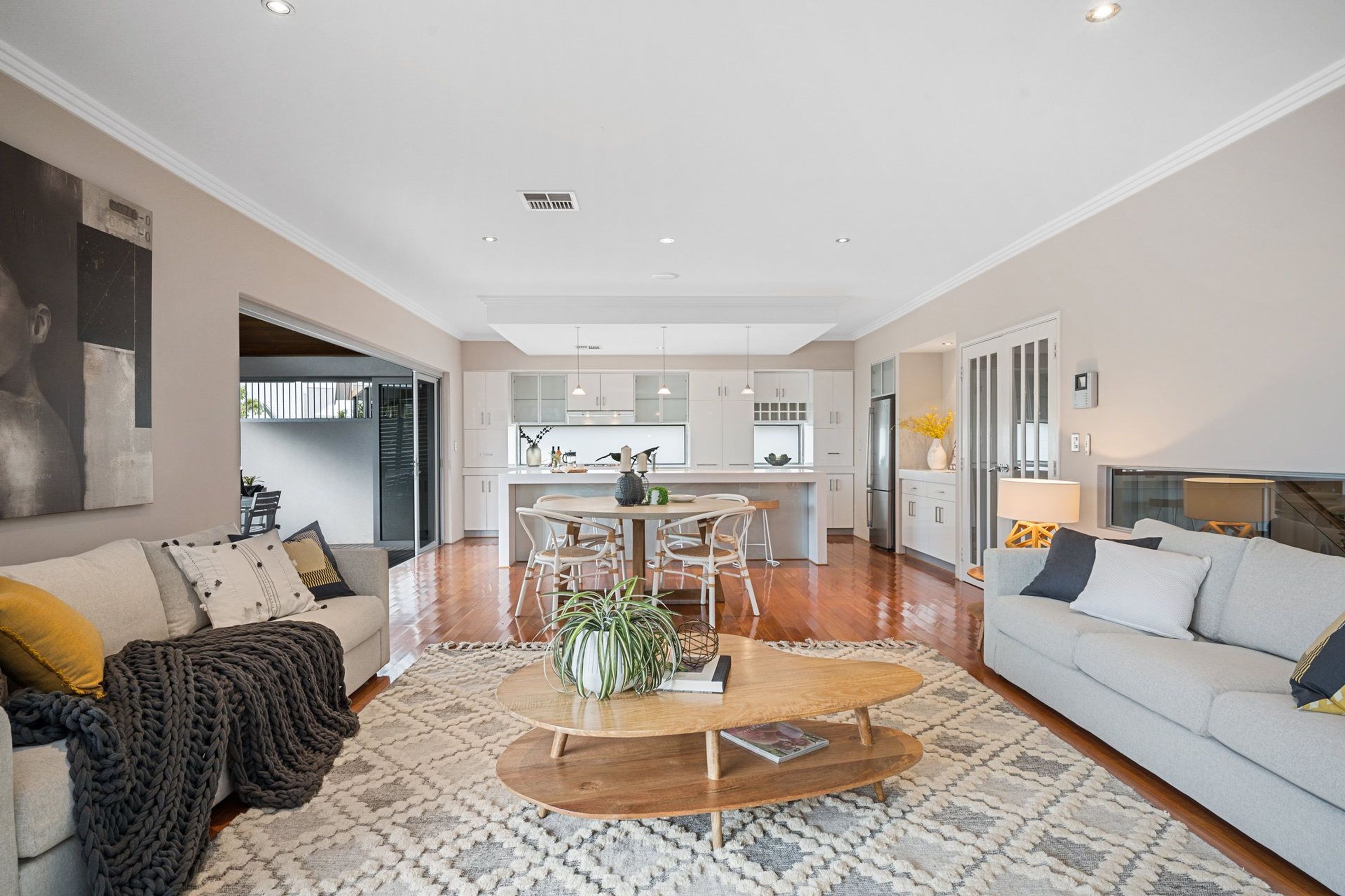 1 Trillo Road, Subiaco - Thumbnail 3