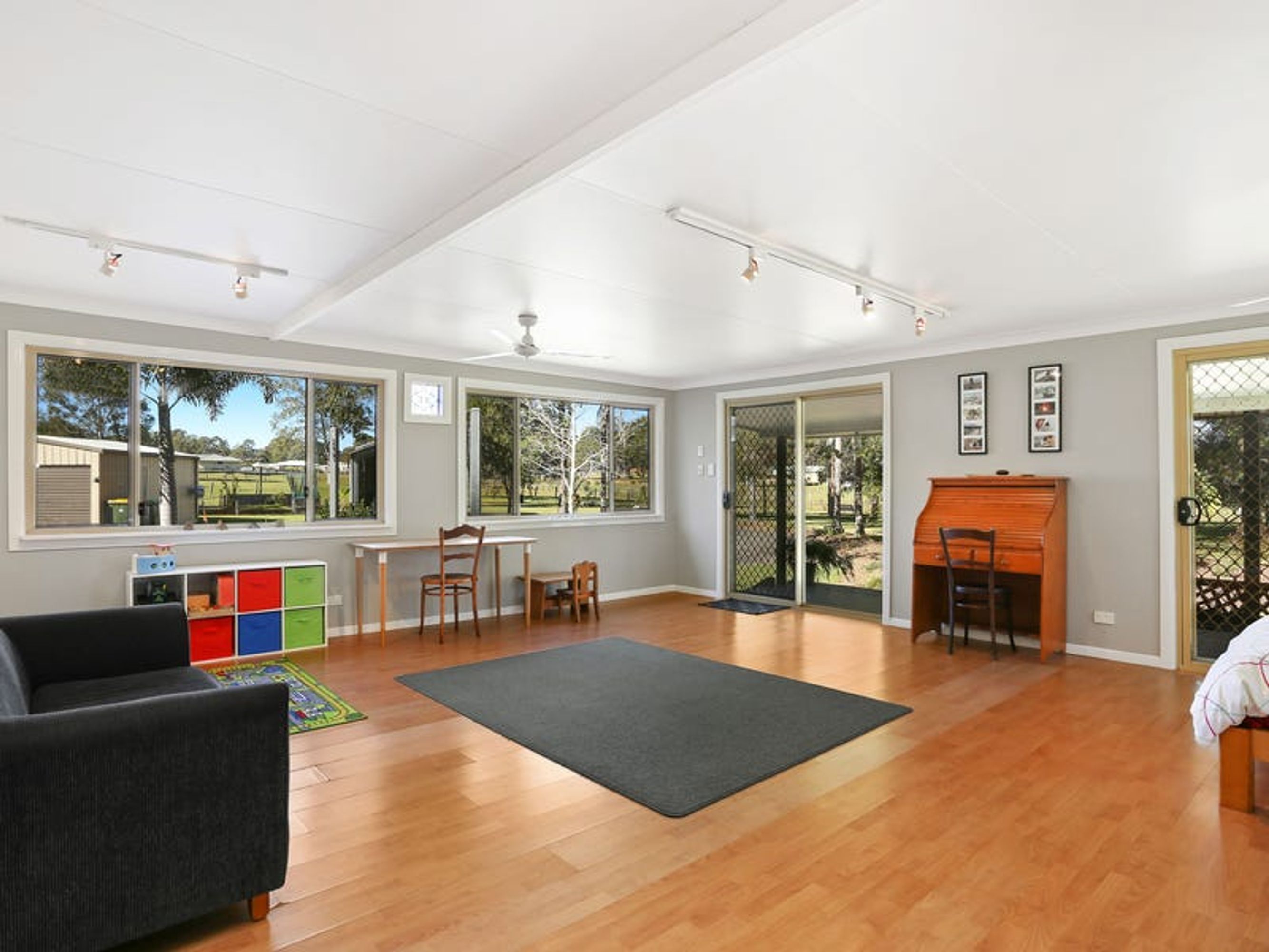 19 Reeves Lane, Lawrence - Thumbnail 7