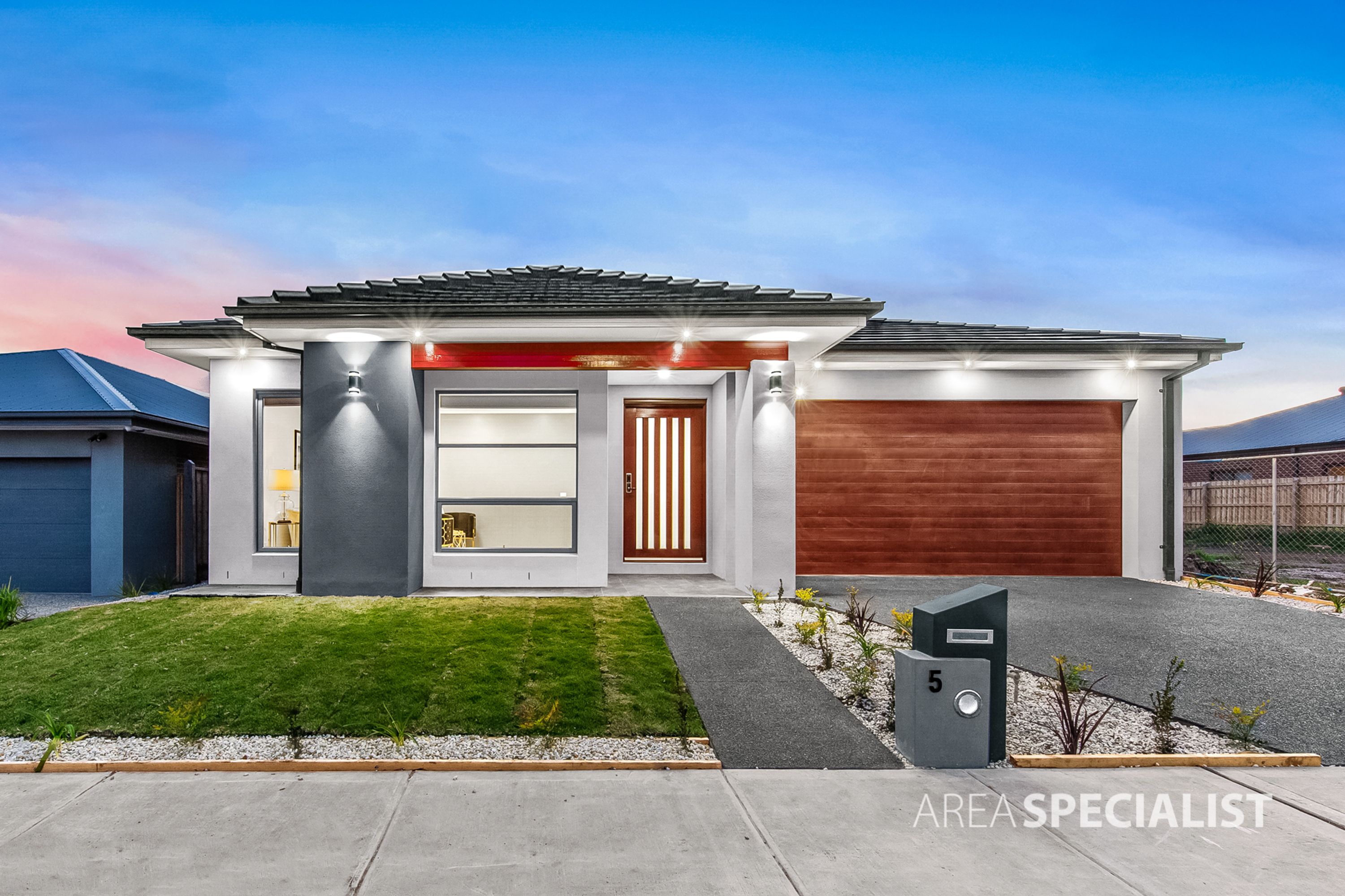 5 Rosemary Avenue, Aintree VIC 3336, Aintree - Thumbnail 2