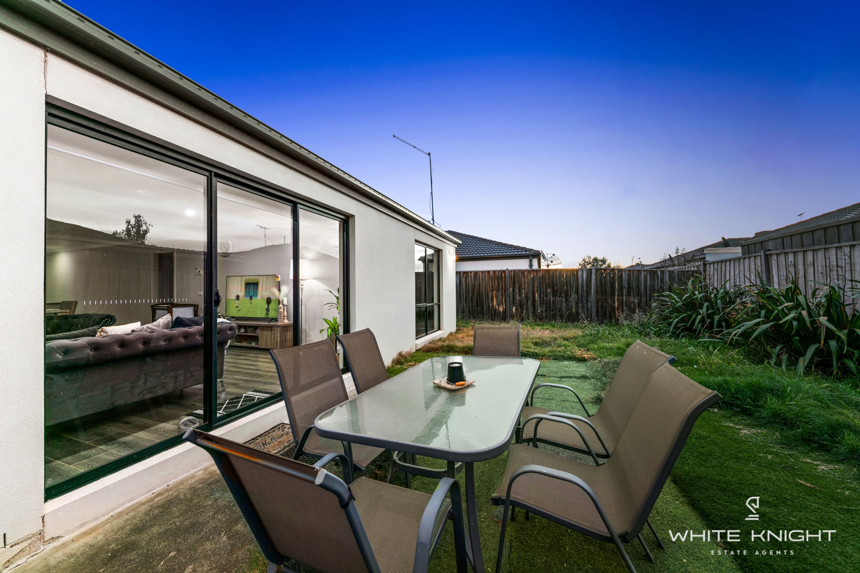 2 Florida Court, Burnside Heights VIC 3023, Burnside Heights - Thumbnail 4