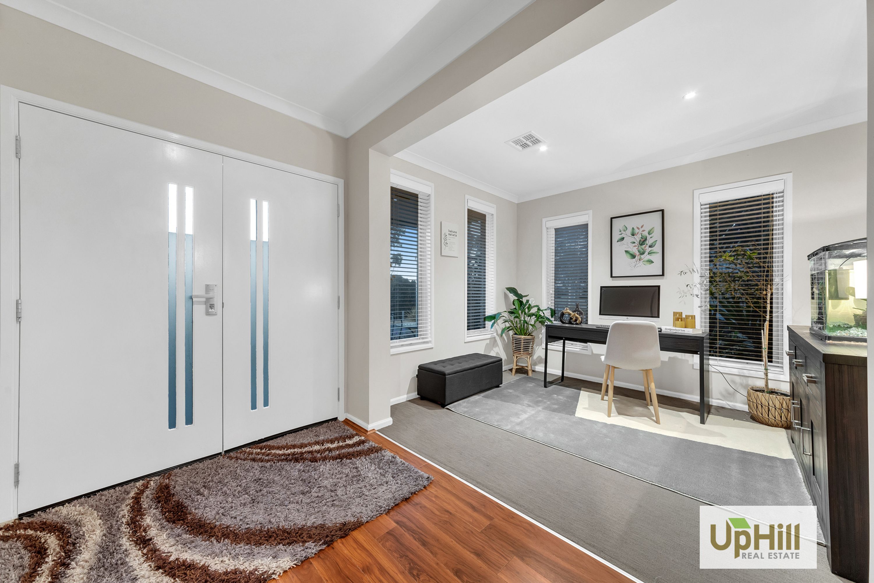 13 Murgese Circuit, Clyde North - Thumbnail 3