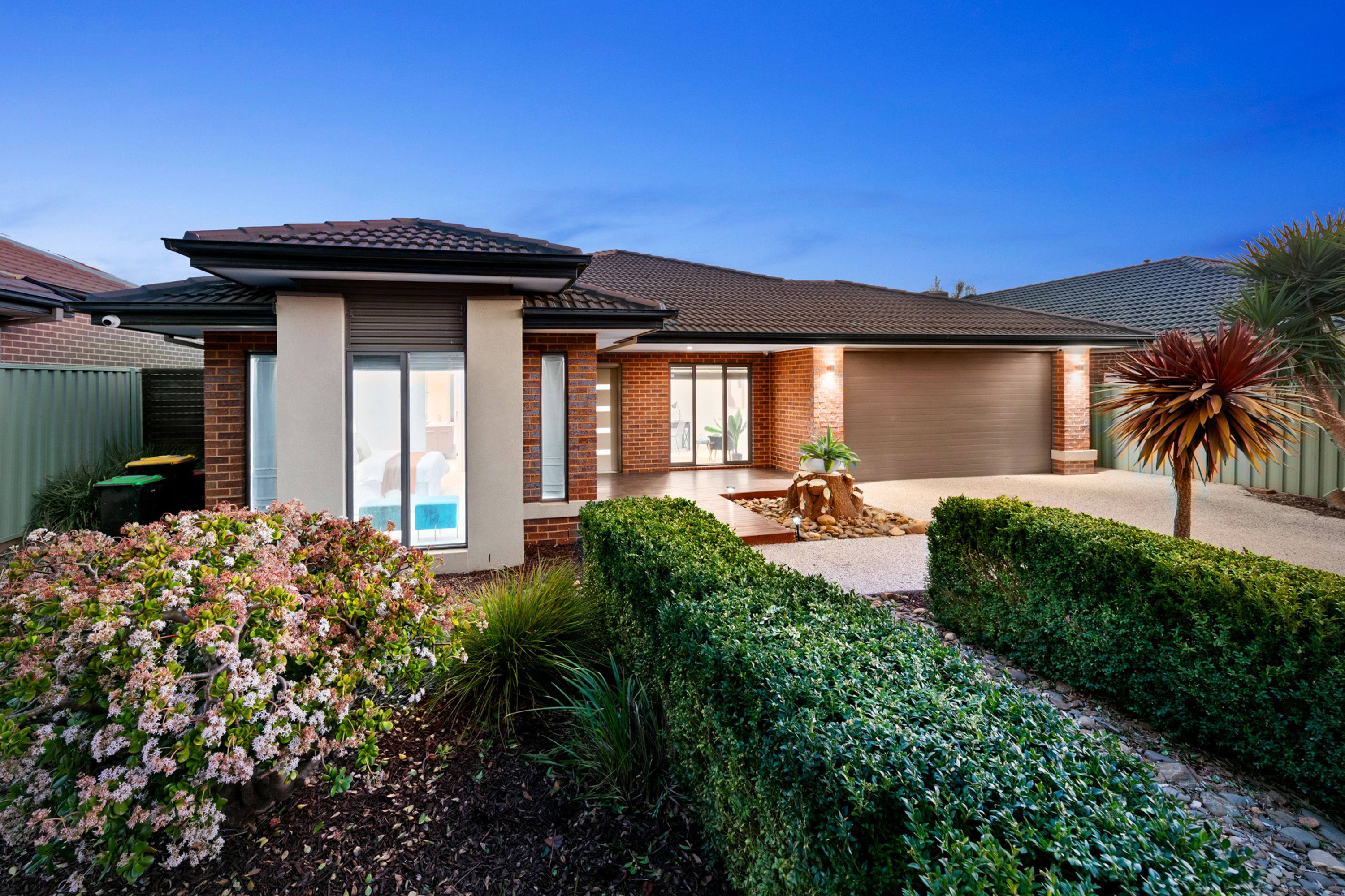 22 Kunuka Circuit, Caroline Springs VIC 3023, Caroline Springs - Thumbnail 7