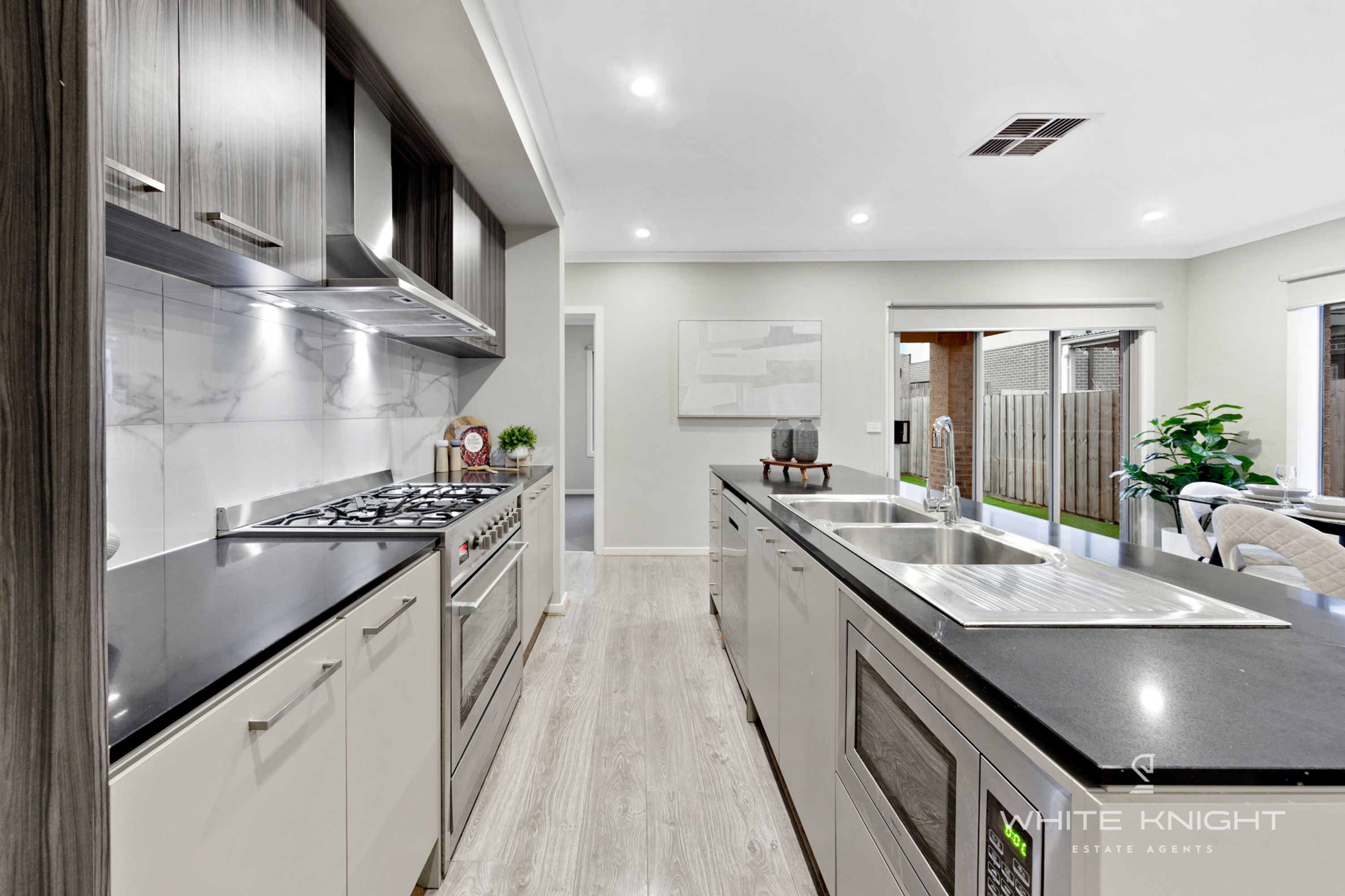 11 Tussock Street, Aintree VIC 3336, Aintree - Thumbnail 7