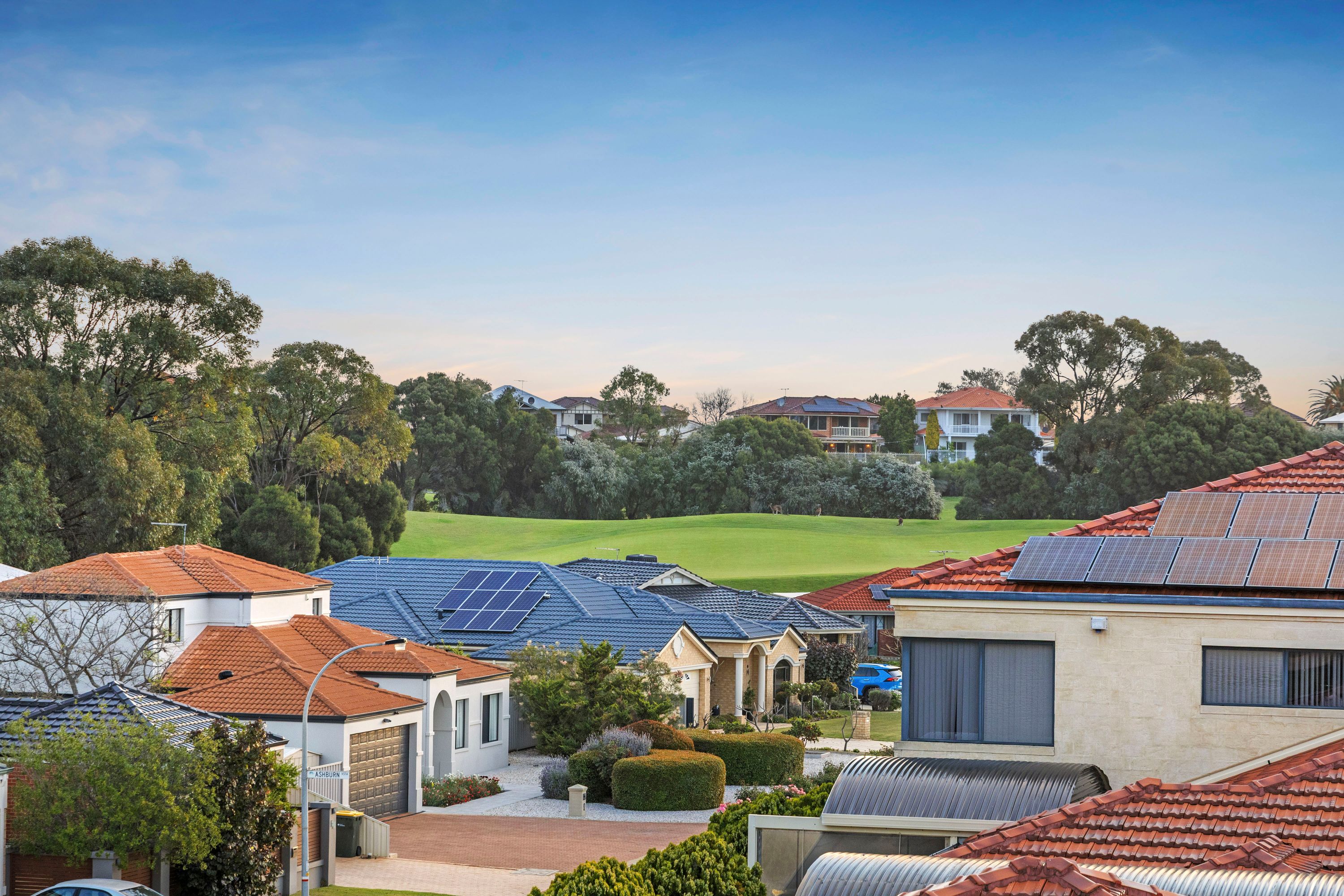 37 La Grange Loop, Currambine - Thumbnail 3