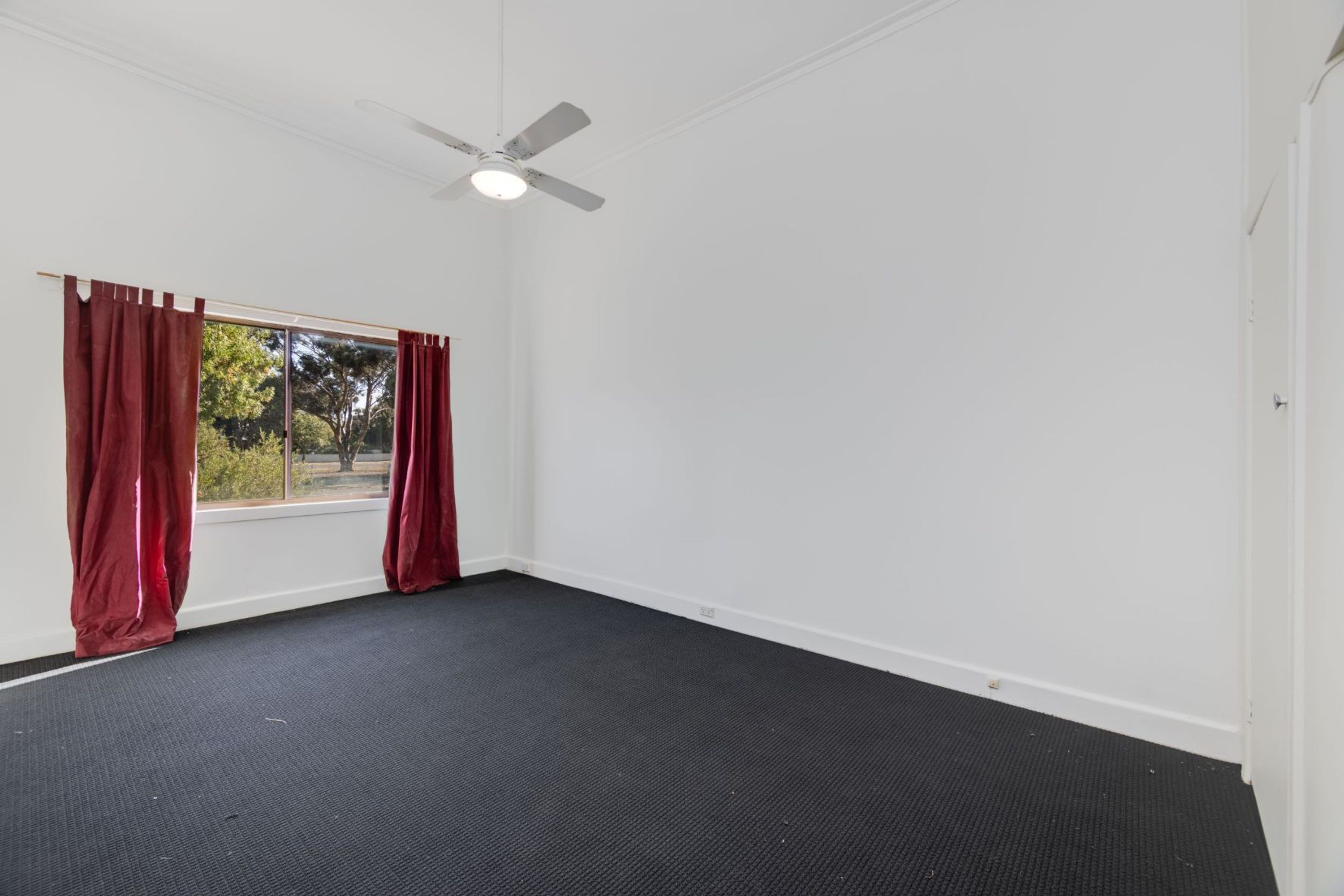 153 Nelson Street, Nhill VIC 3418, Nhill - Thumbnail 7