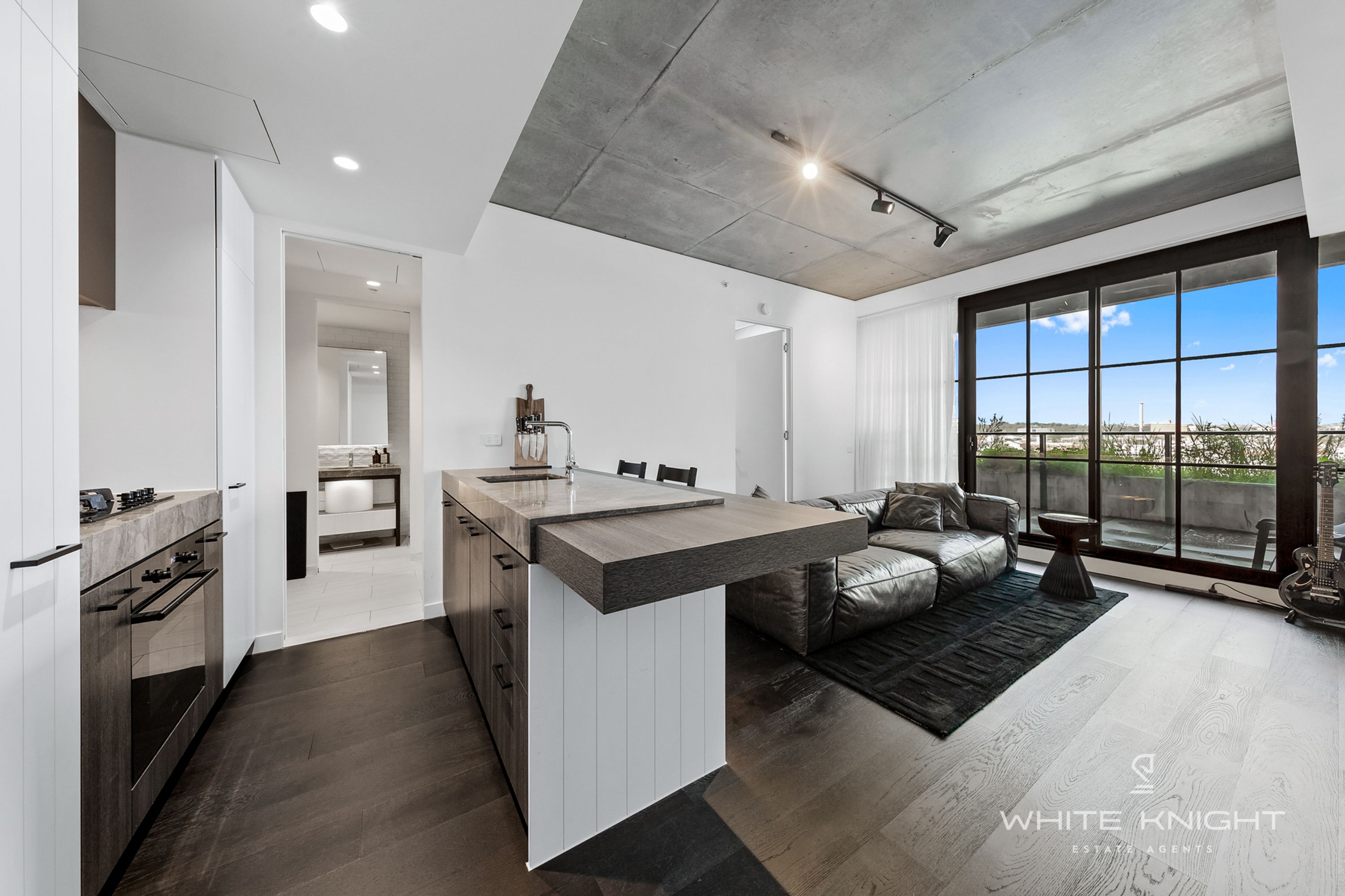 530/11 Wellington Street, Collingwood - Thumbnail 3