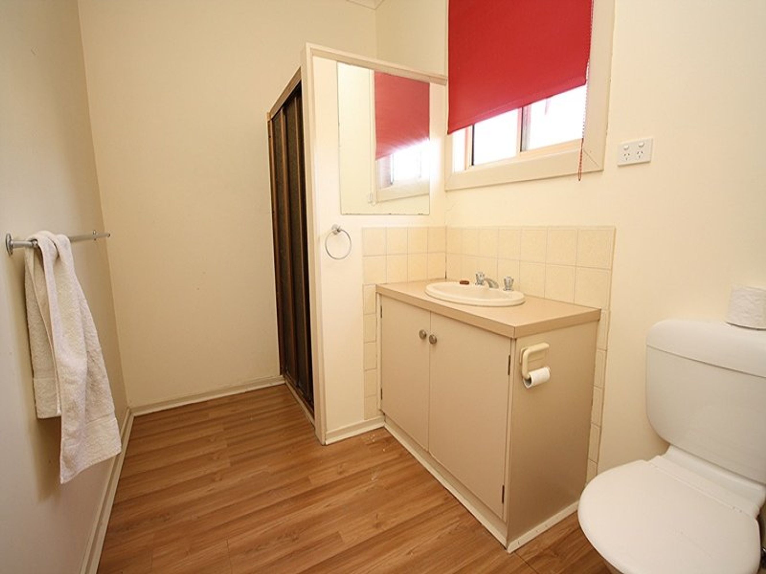 1 Colin Street, Horsham VIC 3400, Horsham - Thumbnail 3