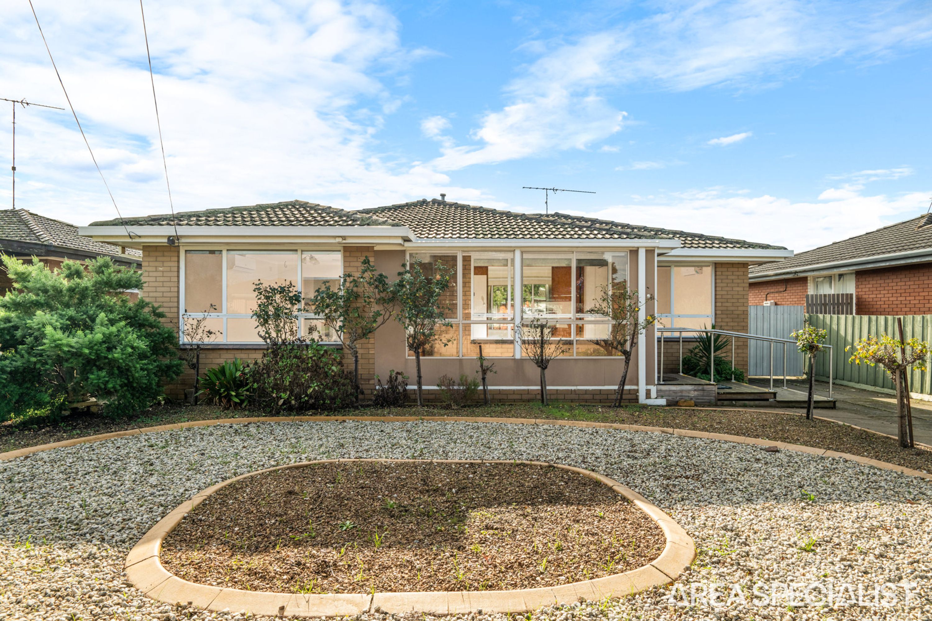 6 Marilyn Close, Corio VIC 3214