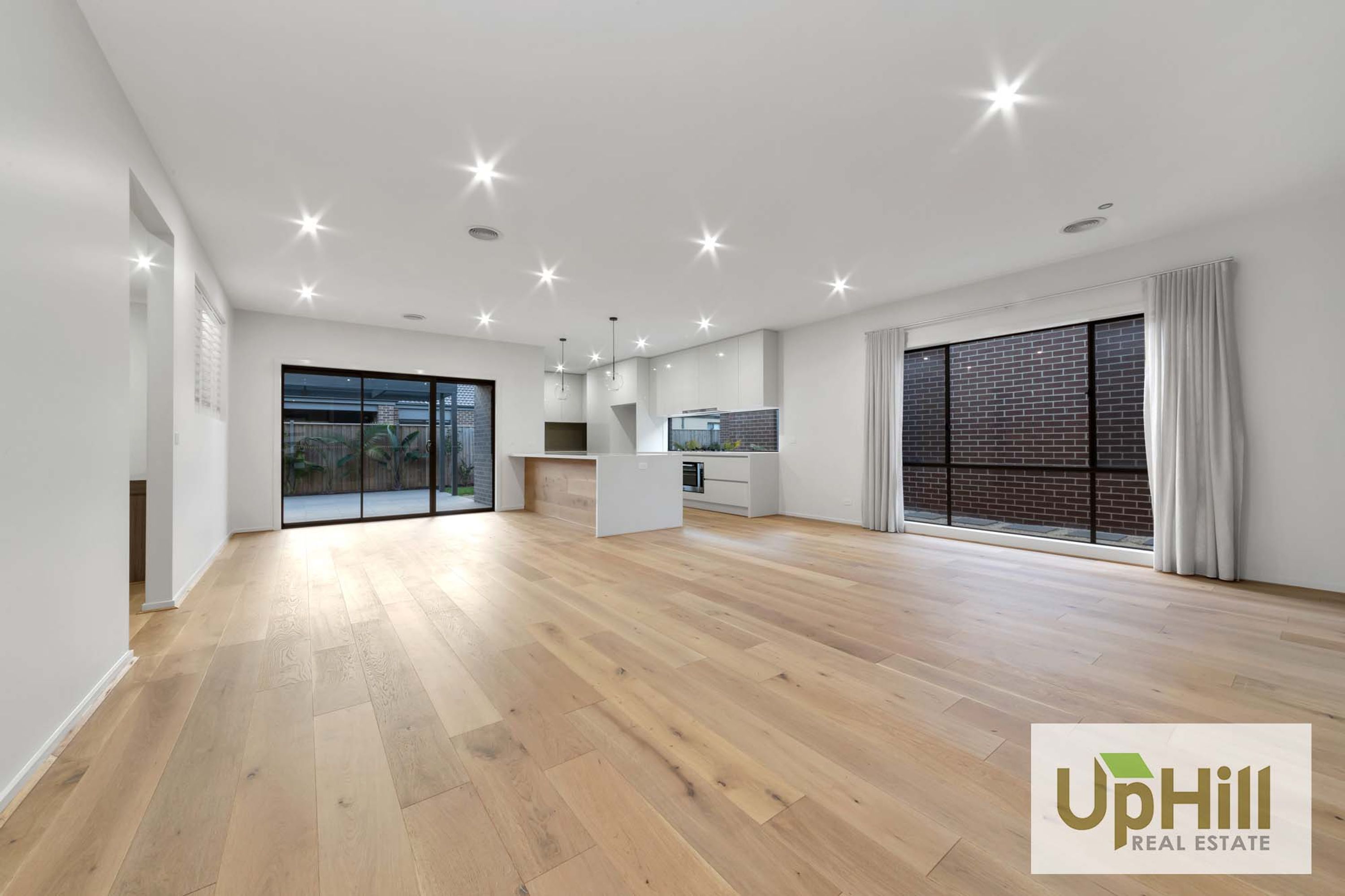 26 MURPHY STREET, Clyde North - Thumbnail 6
