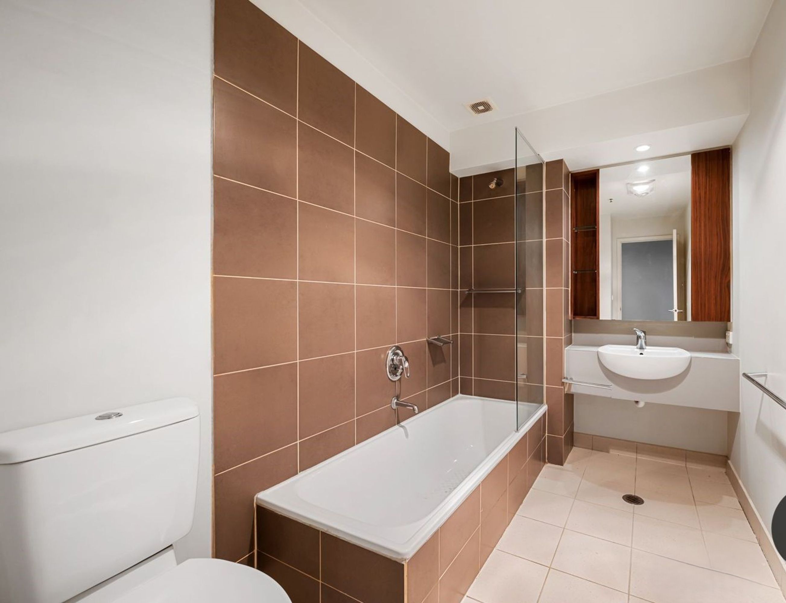 604/639 Little Bourke Street, Melbourne - Thumbnail 6