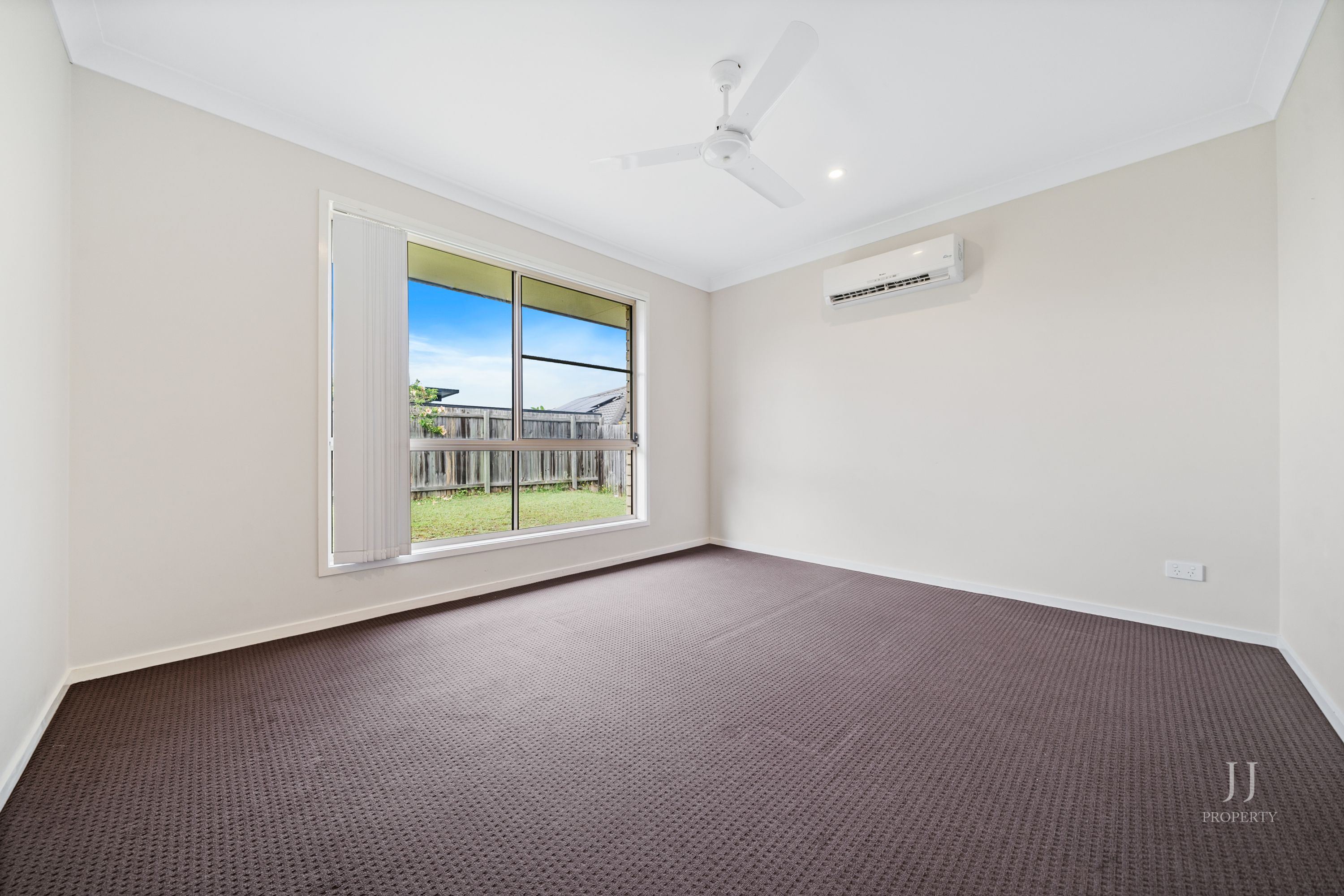 64 Combs Street, Yarrabilba - Thumbnail 4