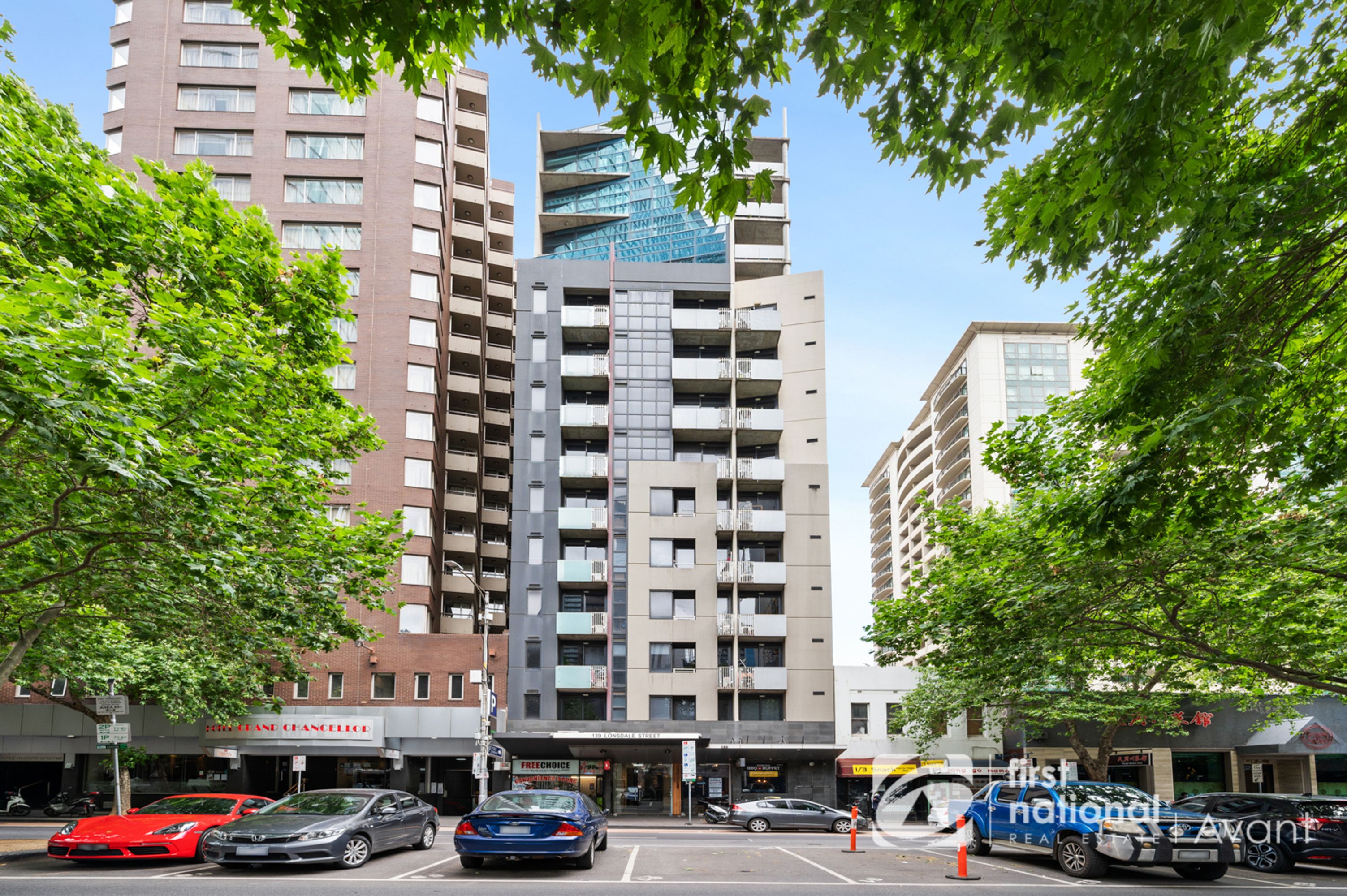 718/139 Lonsdale Street, Melbourne - Thumbnail 2