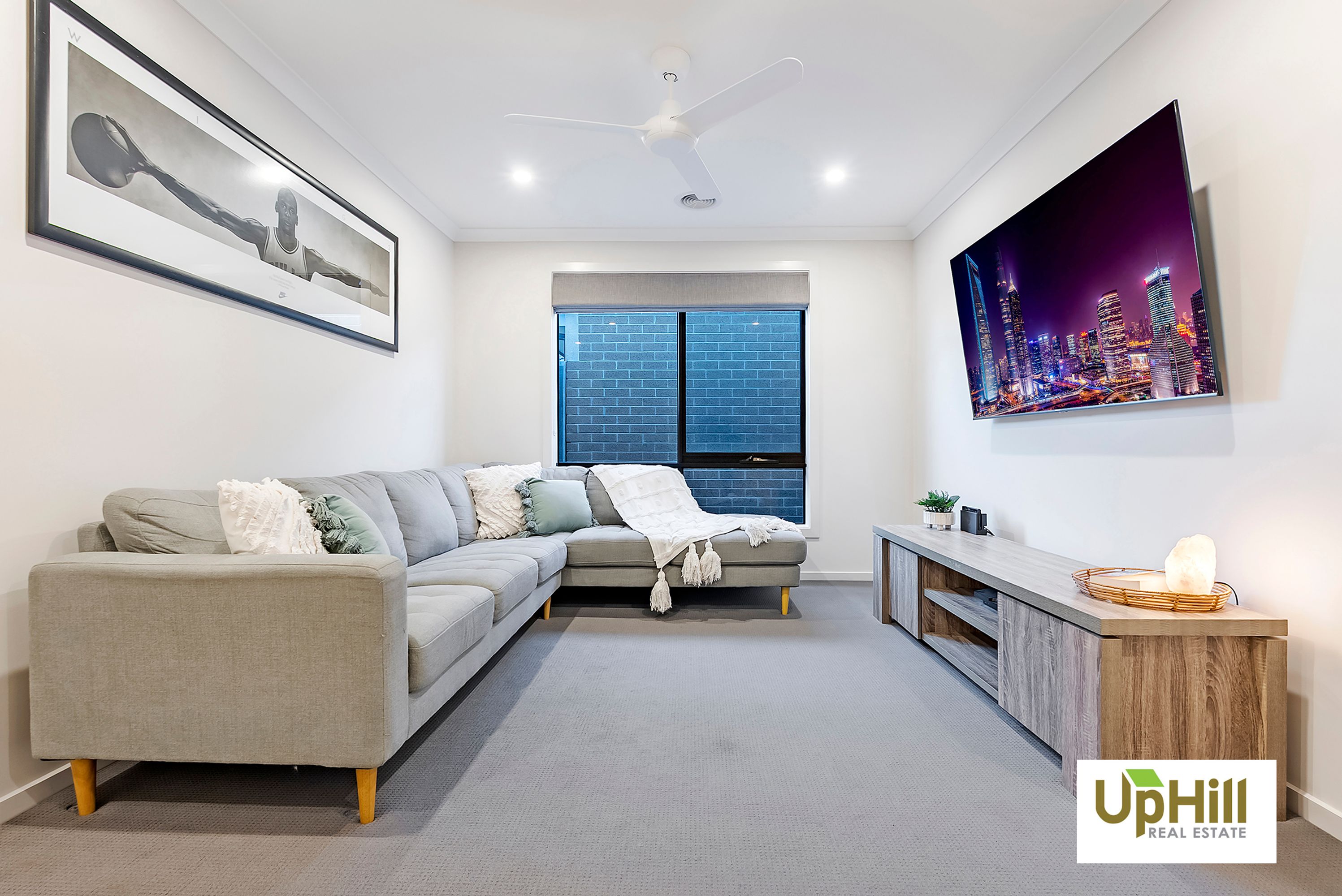 33 VERVE CIRCUIT, Cranbourne West - Thumbnail 3