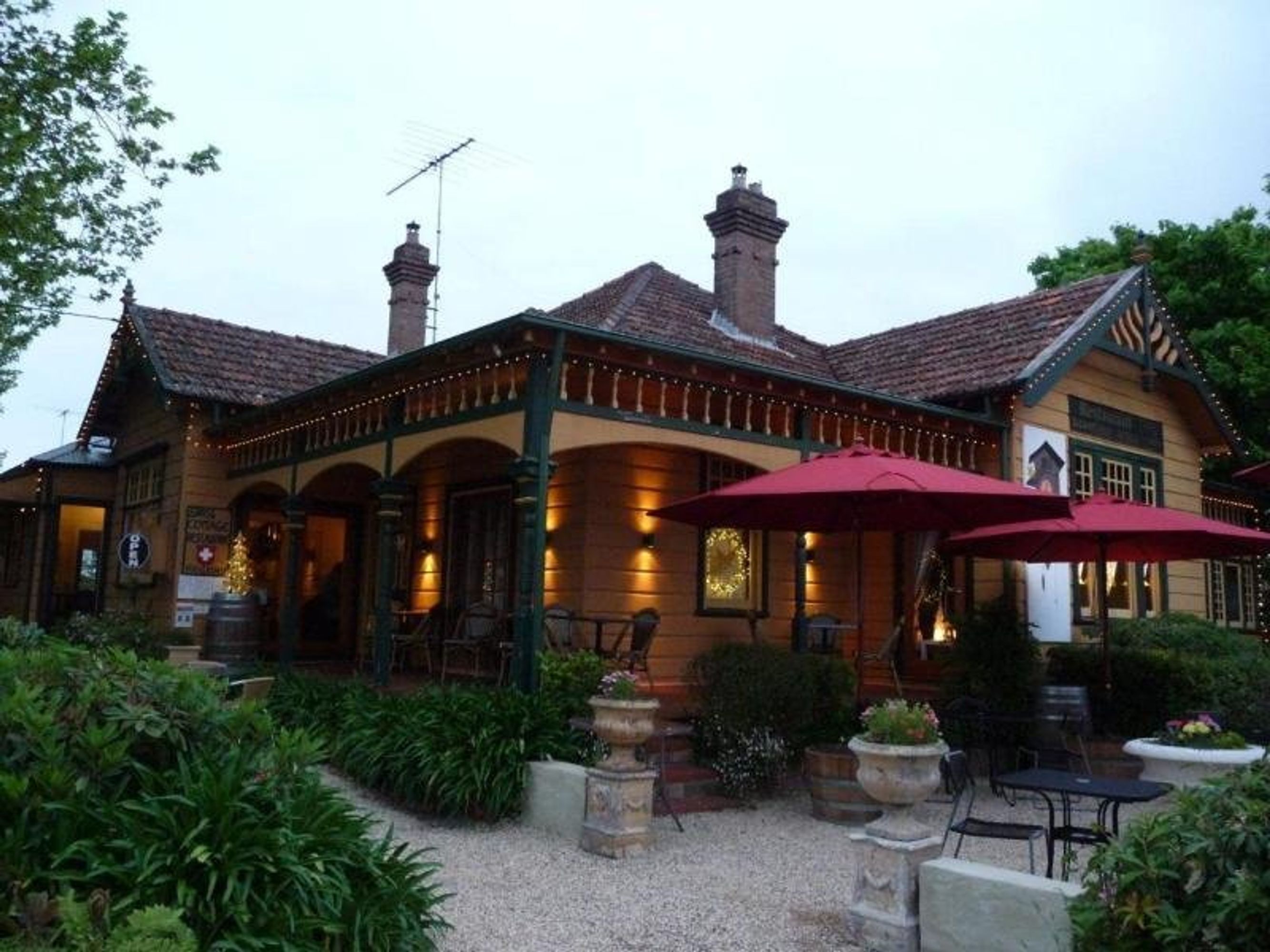 132 Lurline St, Katoomba - Thumbnail 3