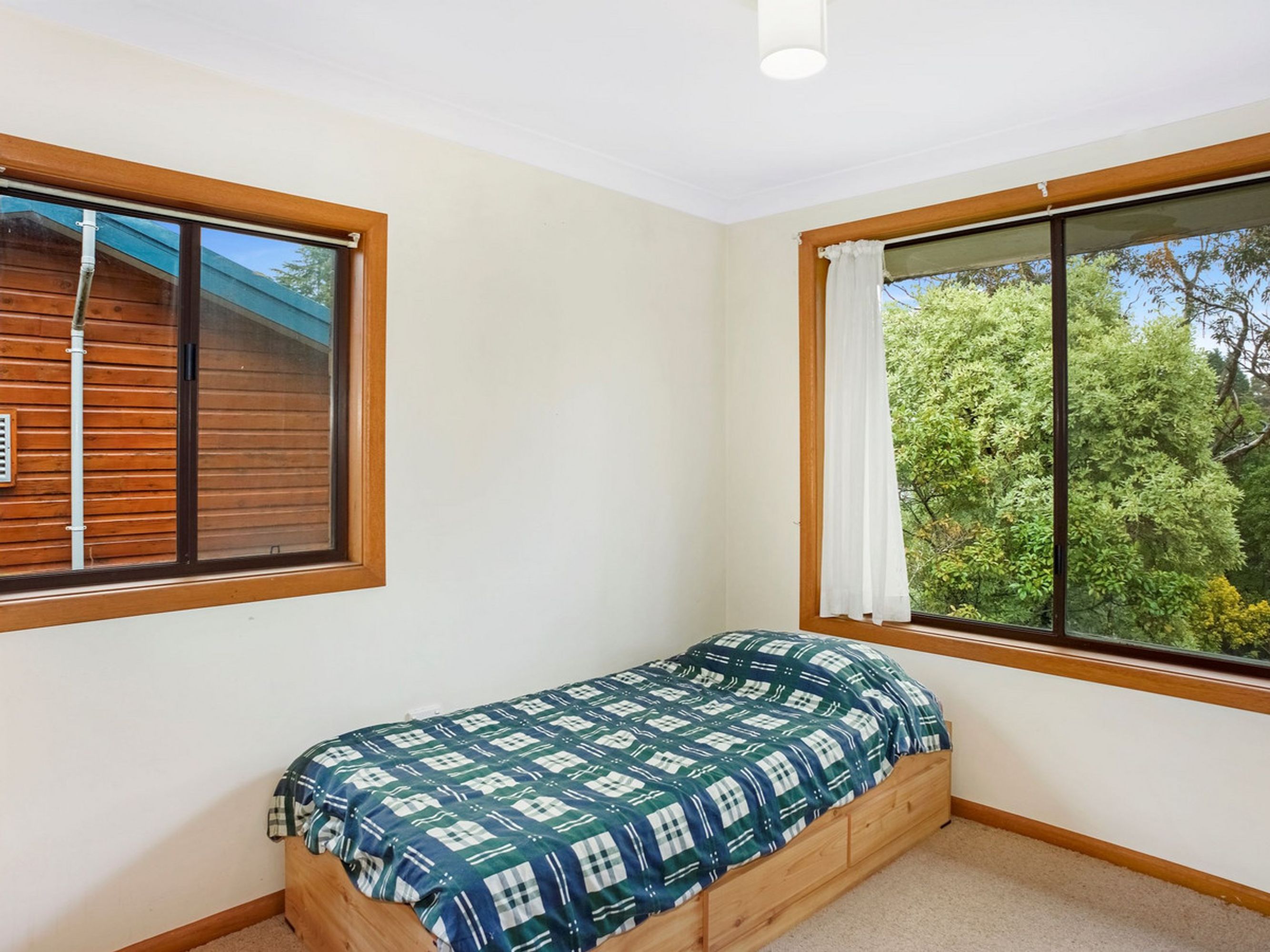 10 Acacia Street, Katoomba - Thumbnail 8