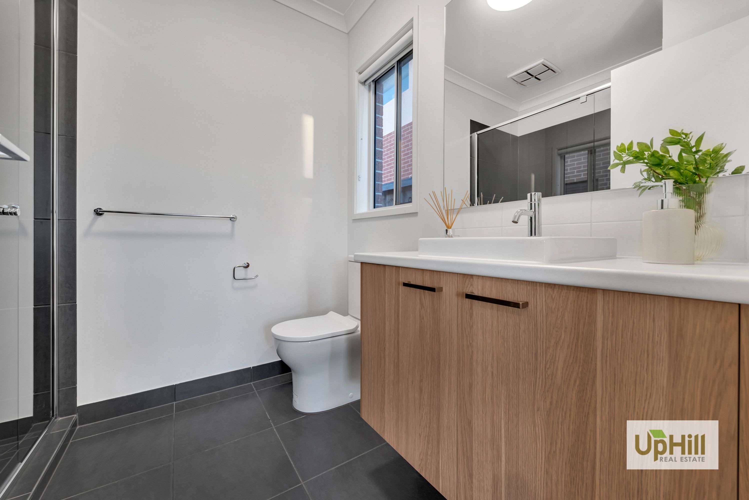 6 Clamoroso Drive, Clyde North - Thumbnail 5