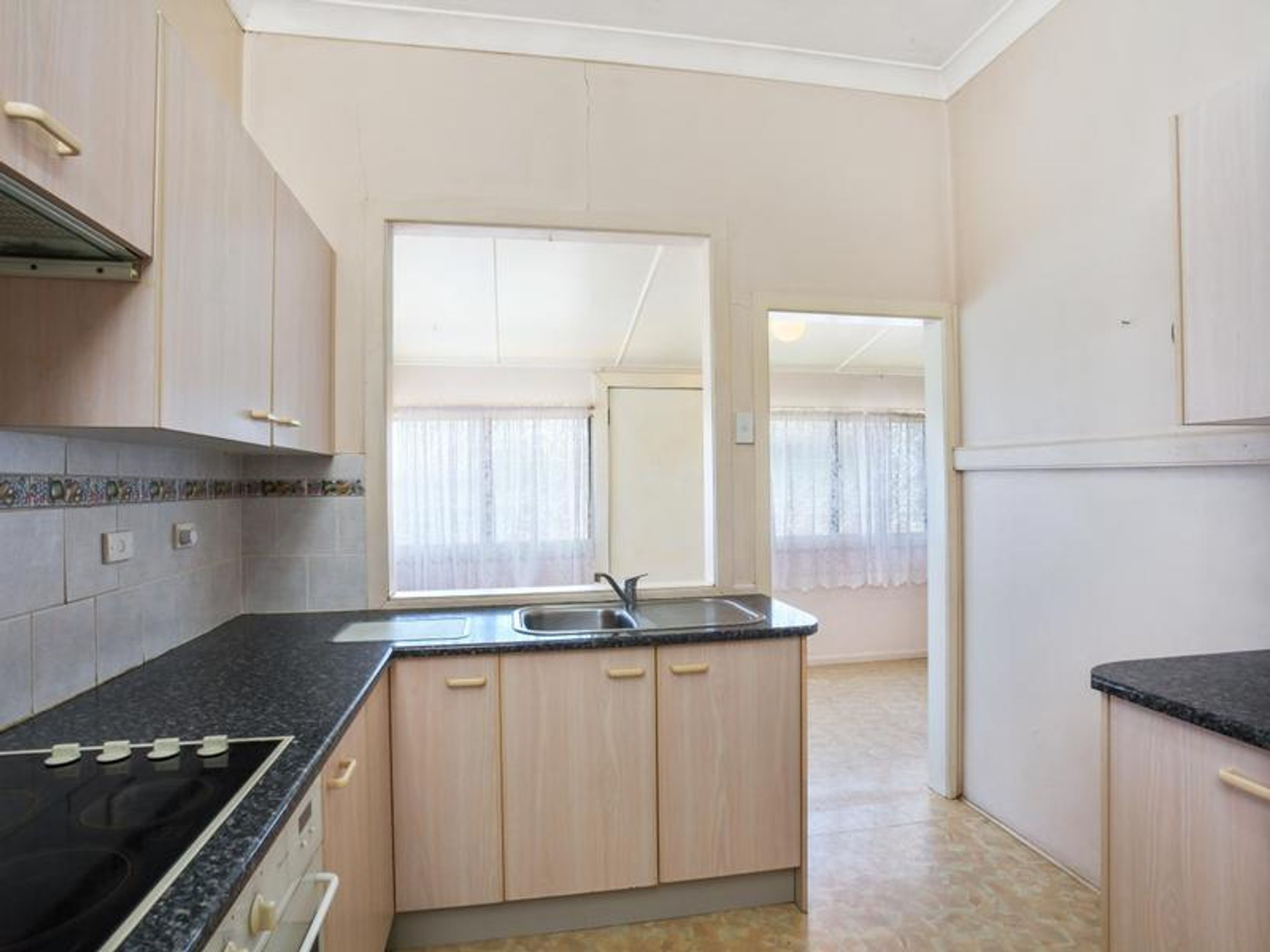 18 Morrison Street, Grafton - Thumbnail 4