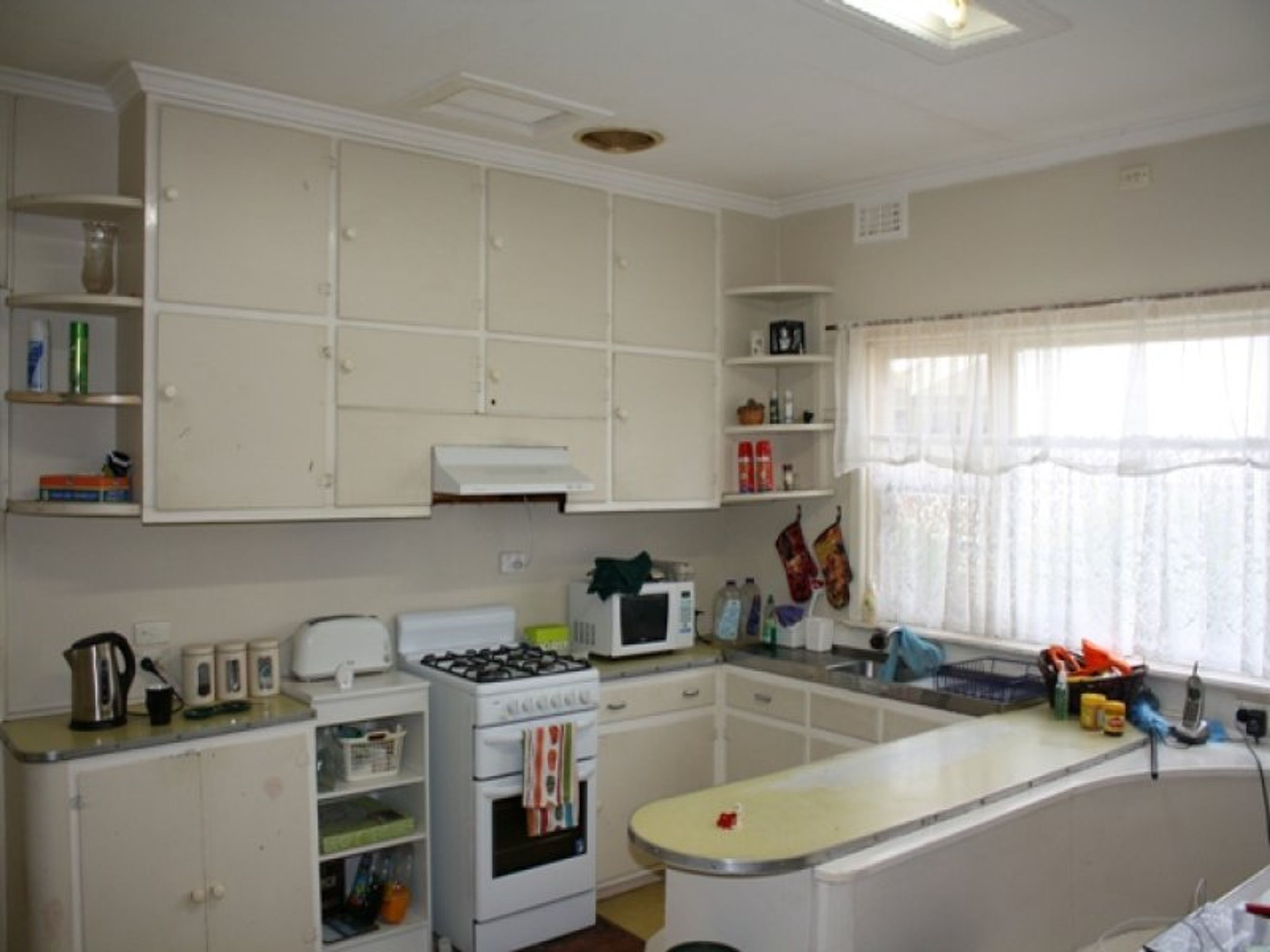13 Olga Avenue, Horsham VIC 3400, Horsham - Thumbnail 3