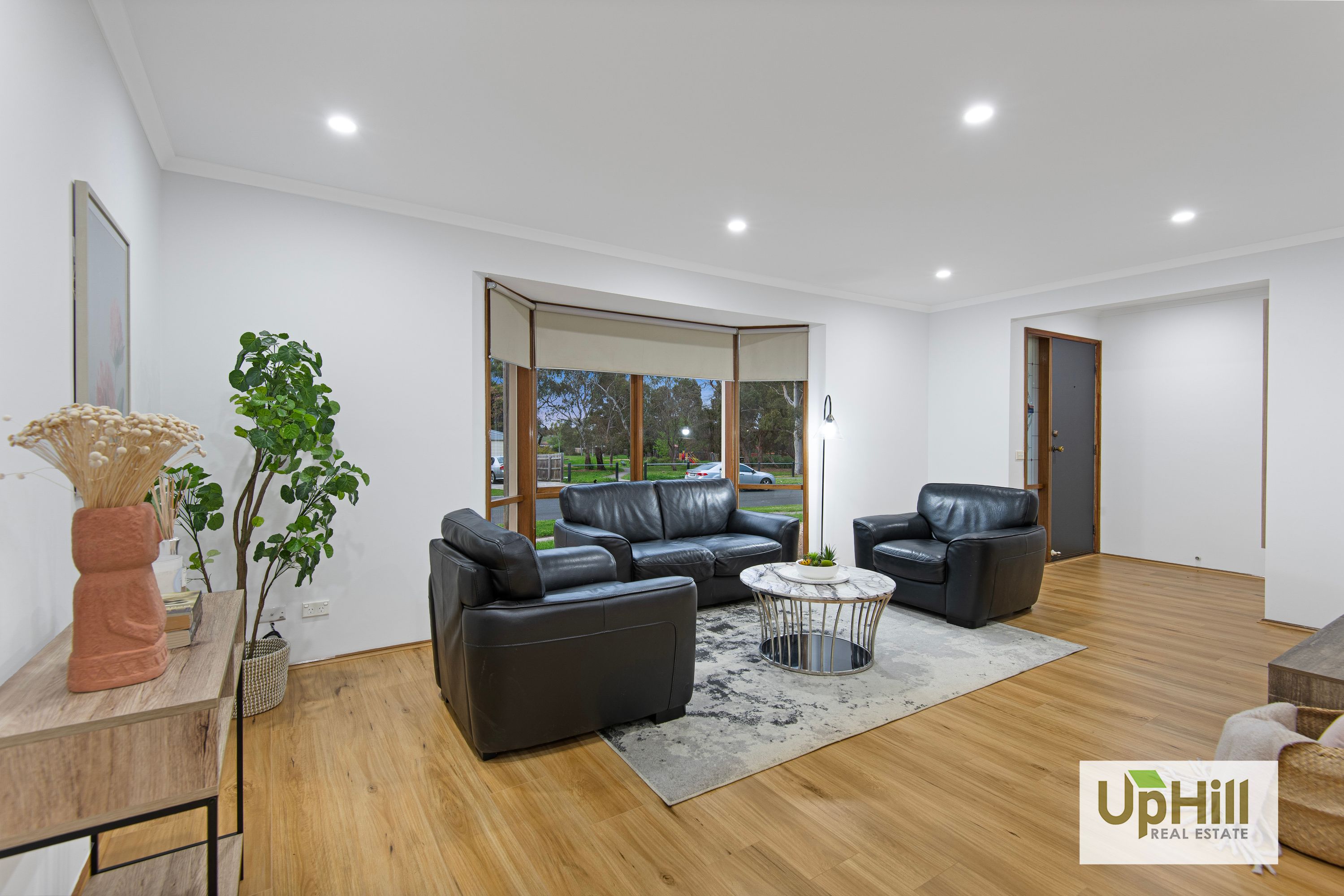 61 Courtenay Avenue, Cranbourne North - Thumbnail 5