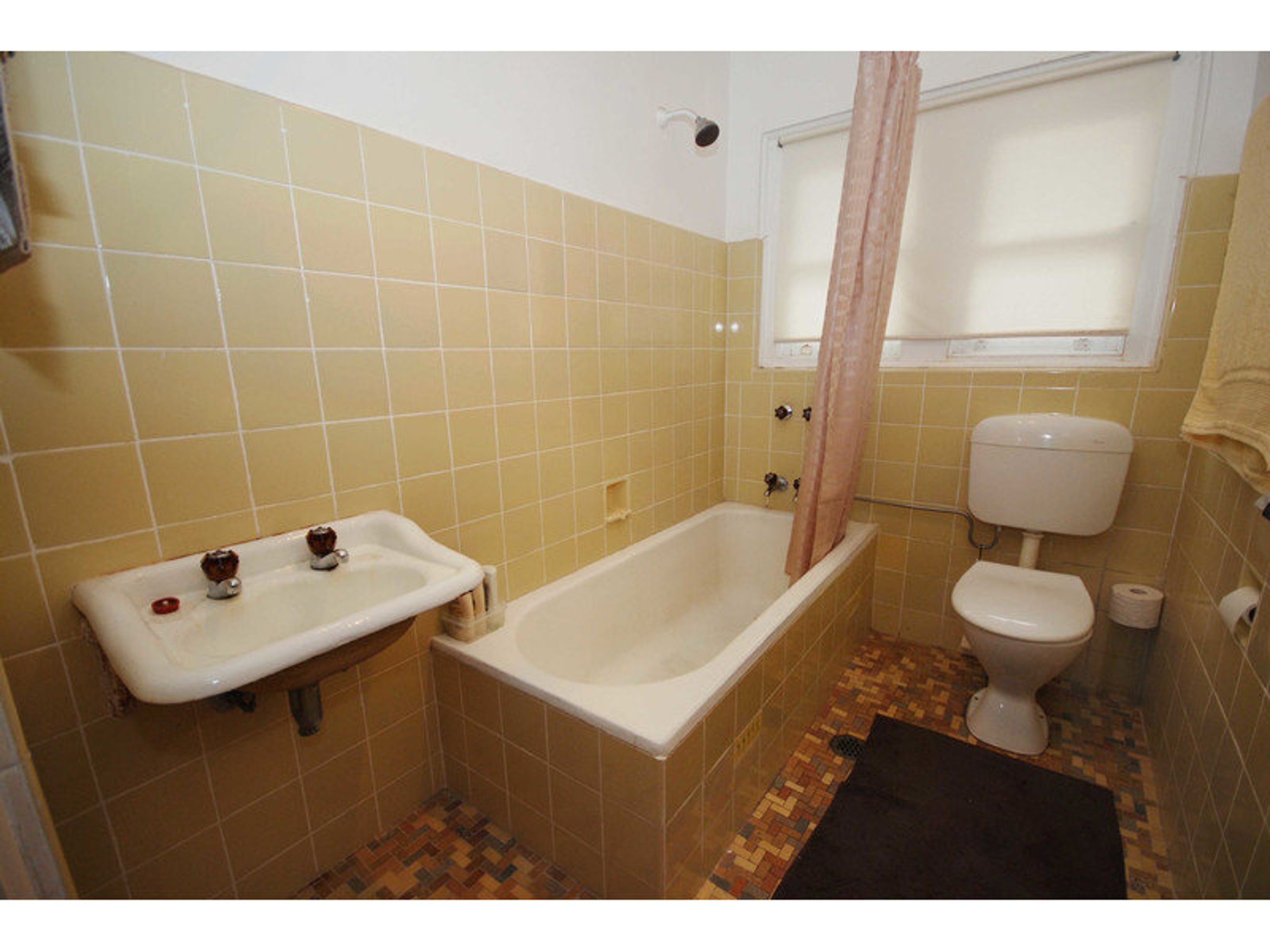 2/114 Waratah Street, Katoomba - Thumbnail 7
