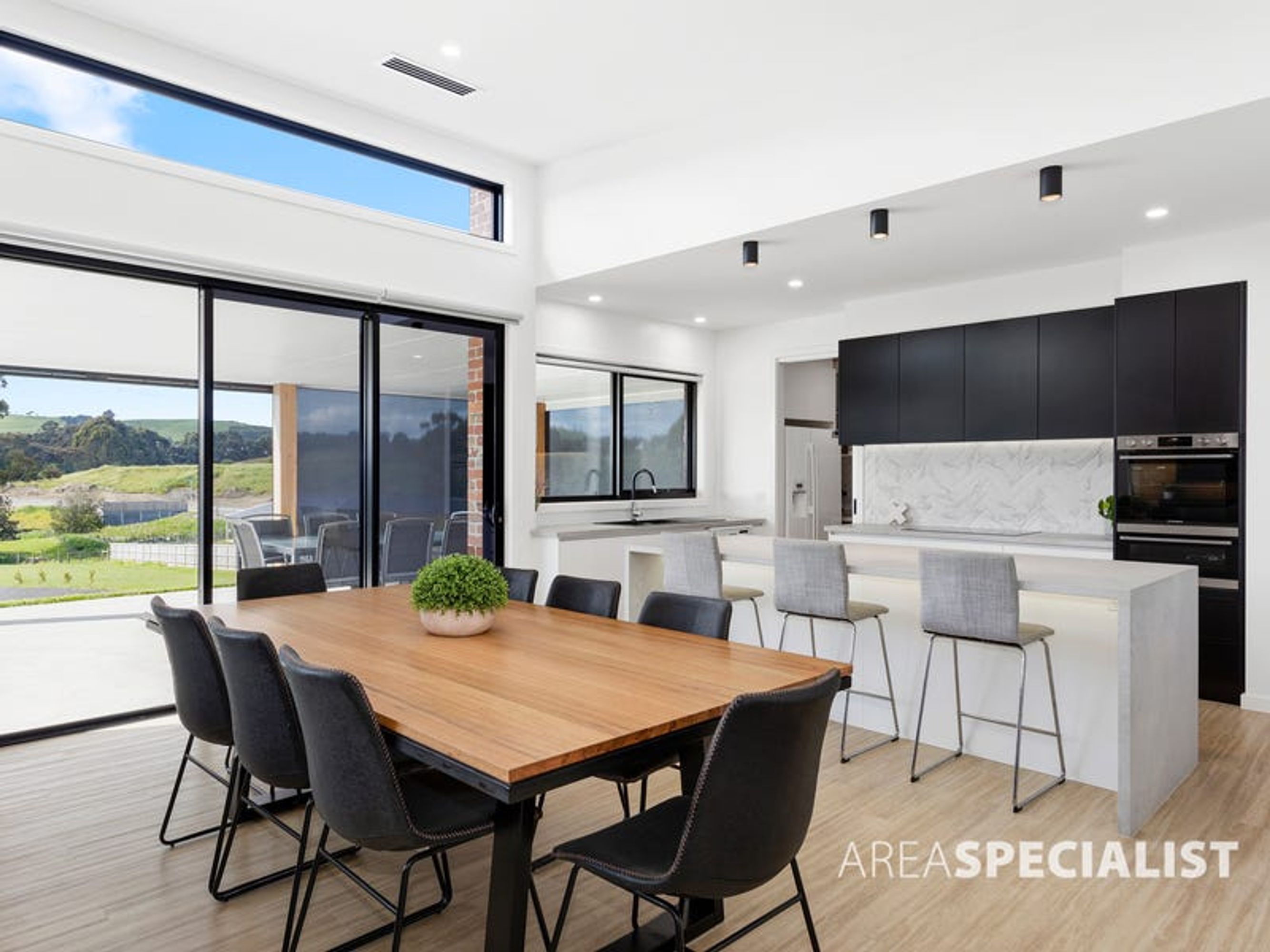 84 Bena Road, Korumburra - Thumbnail 6