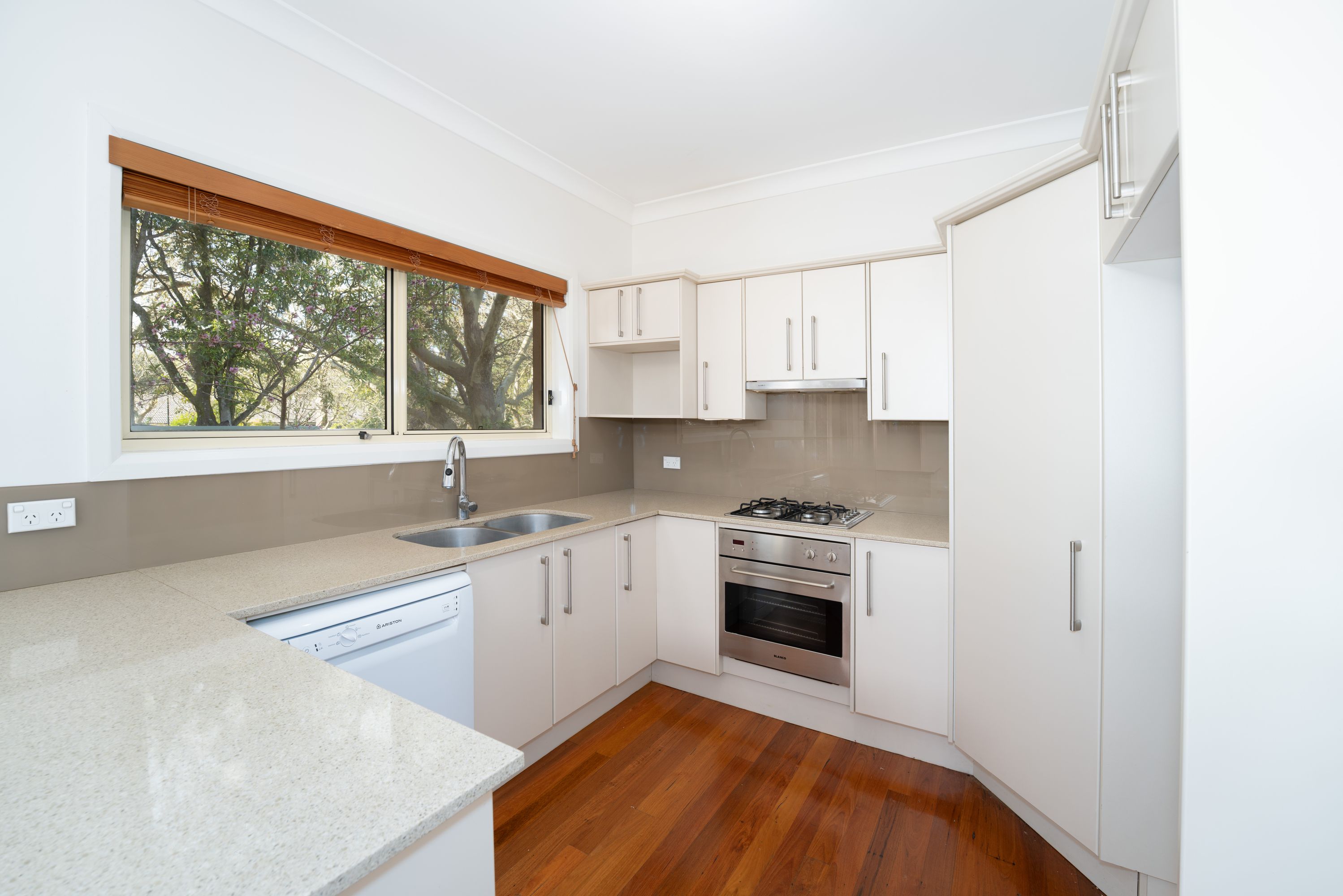 1/8-10 Grose Street, Leura - Thumbnail 5