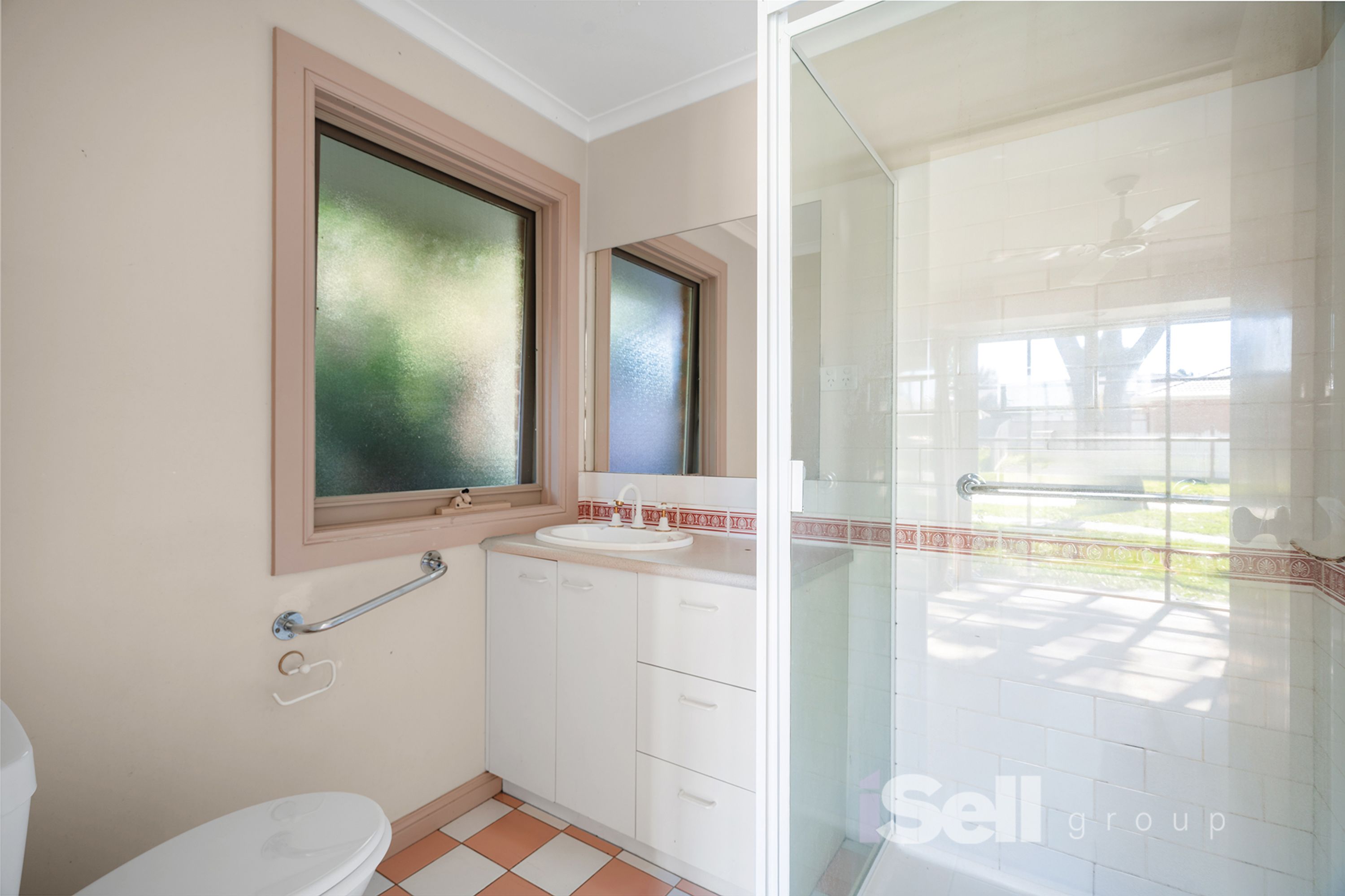 33 Hedgeley Drive, Berwick - Thumbnail 3