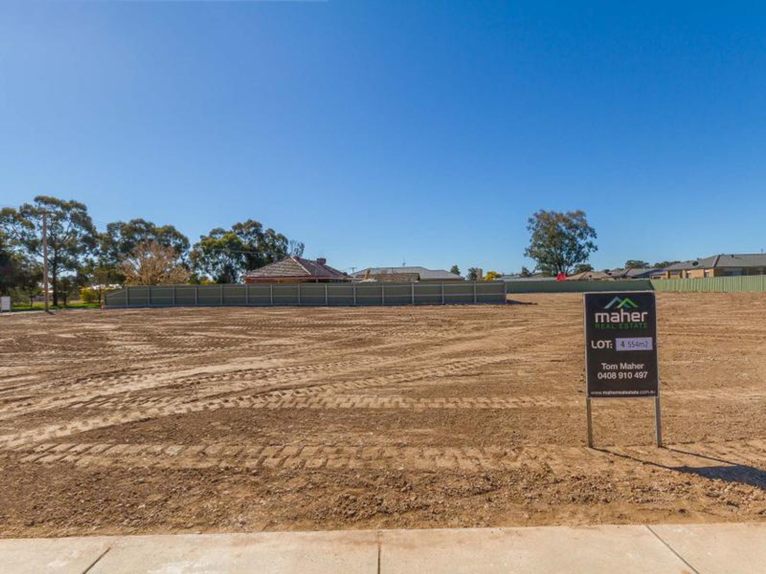 166 Myrtle Road, Ascot, Ascot - Thumbnail 4