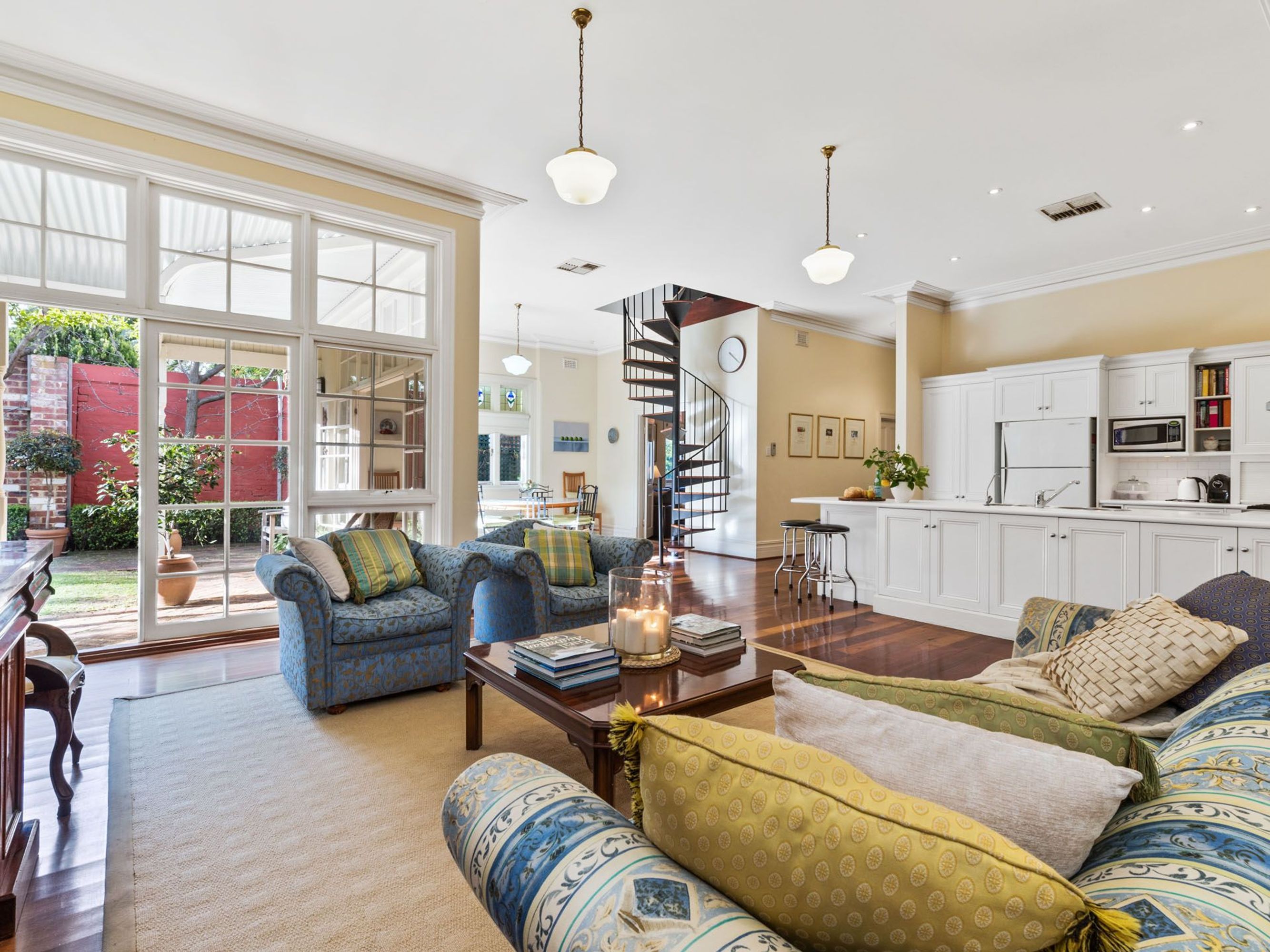 211 Townshend Road, Subiaco - Thumbnail 3
