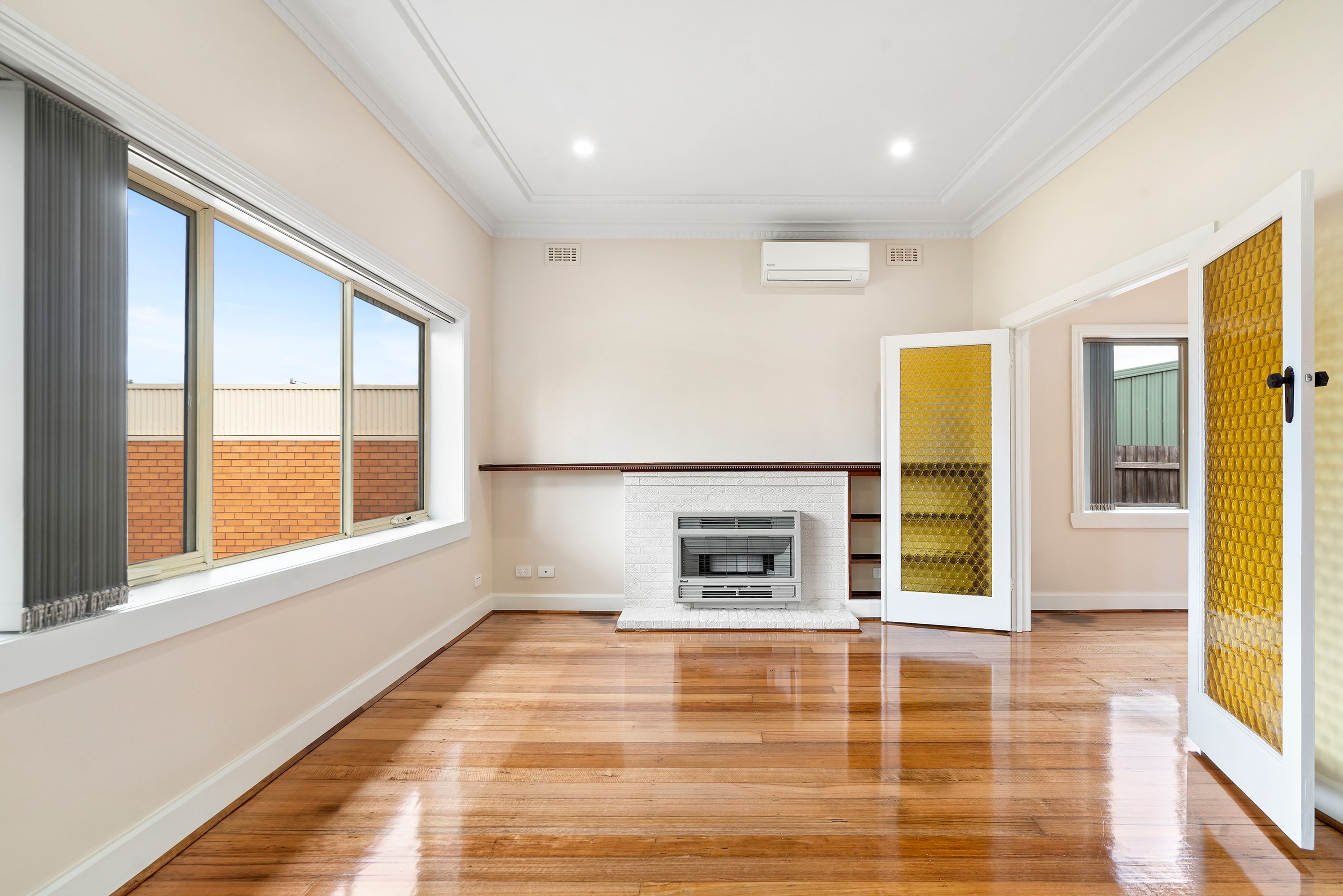 20 Balding Avenue, Werribee, VIC 3030, Werribee - Thumbnail 2