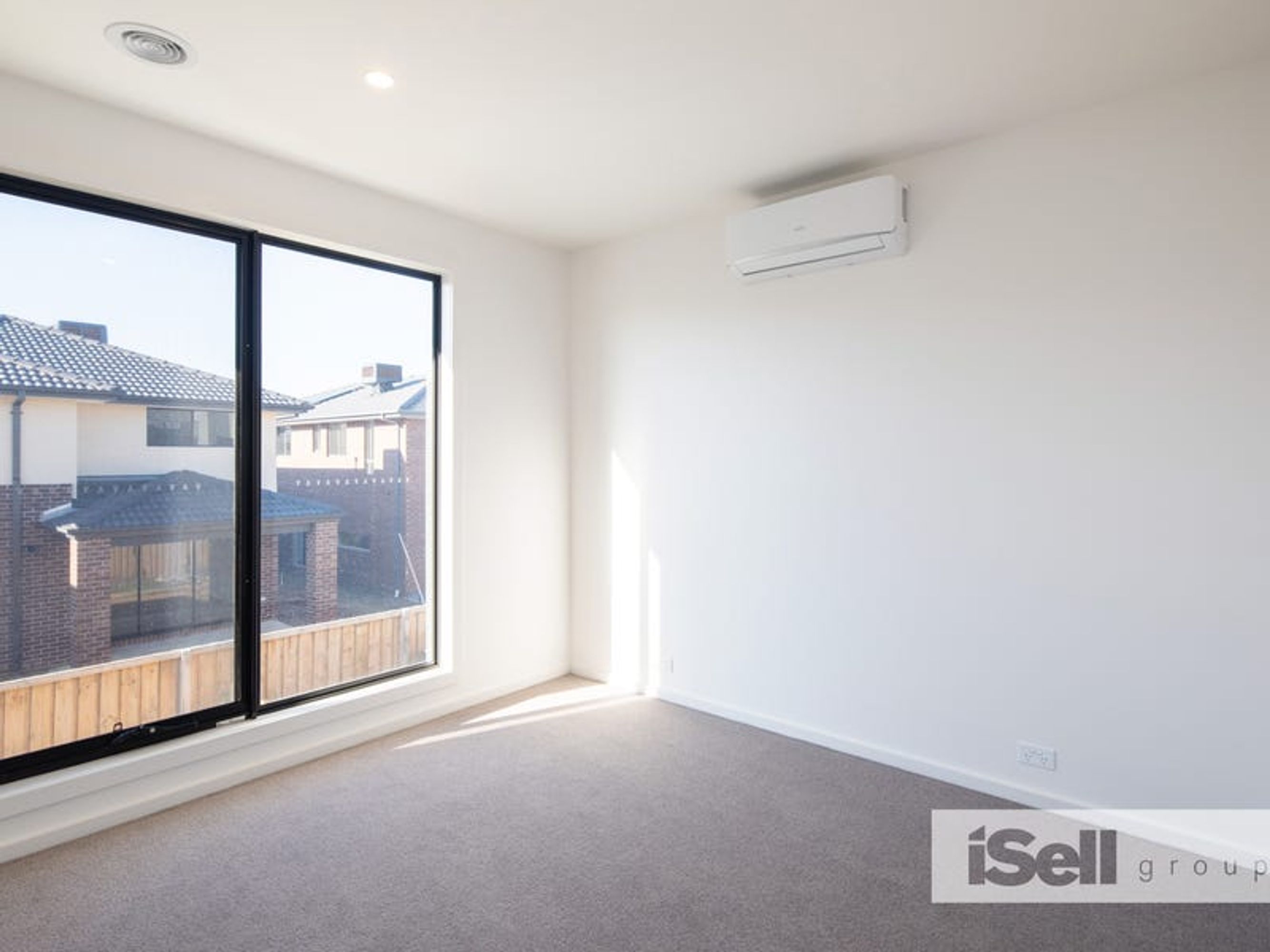 10 Azure Crescent, Keysborough - Thumbnail 8