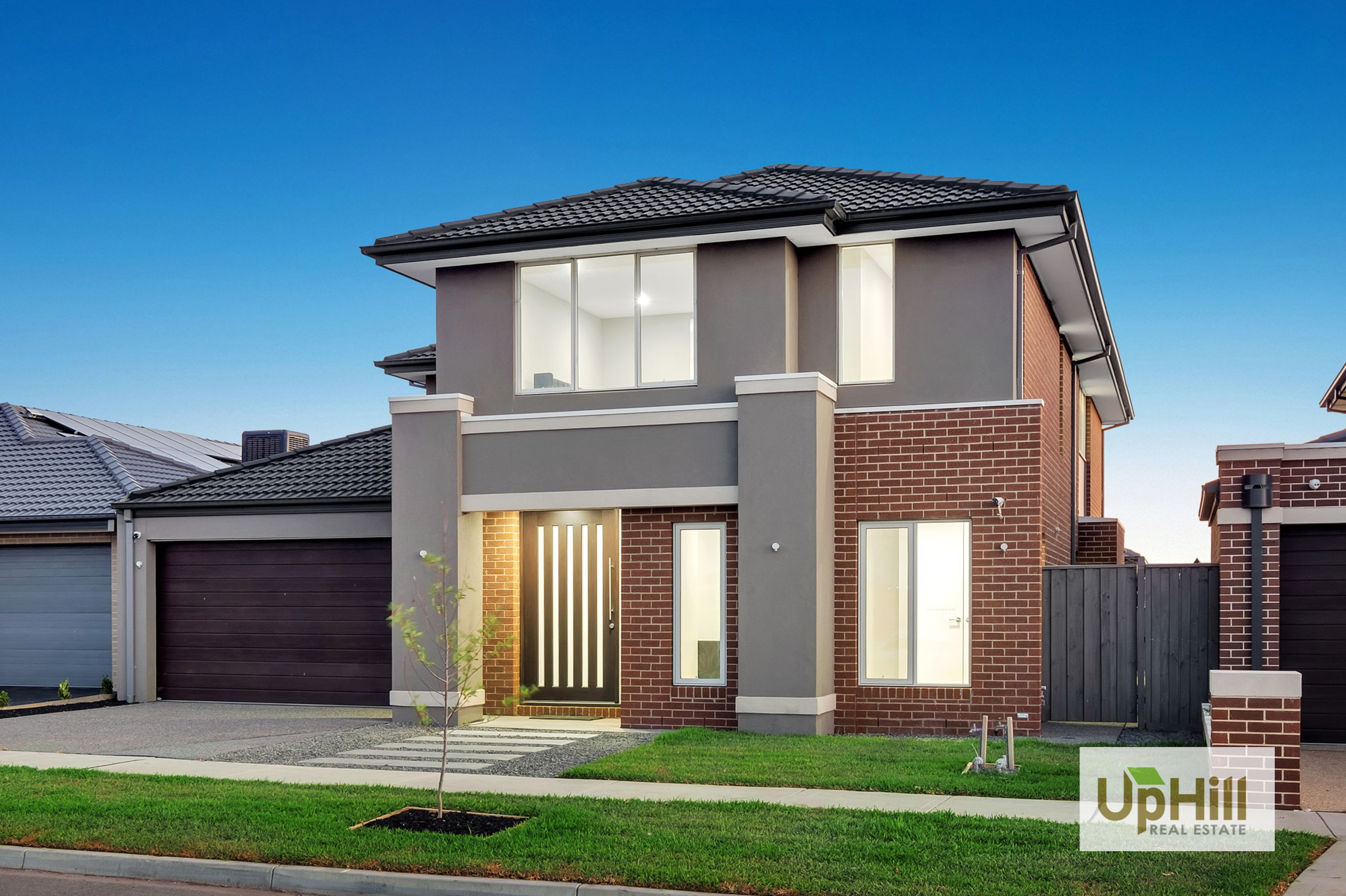 48 Appenzeller Drive, Clyde North - Thumbnail 2